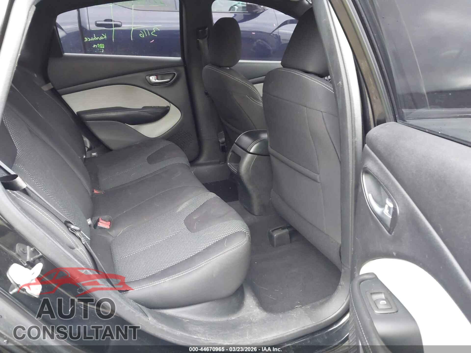 DODGE DART 2015 - 1C3CDFBB5FD132082