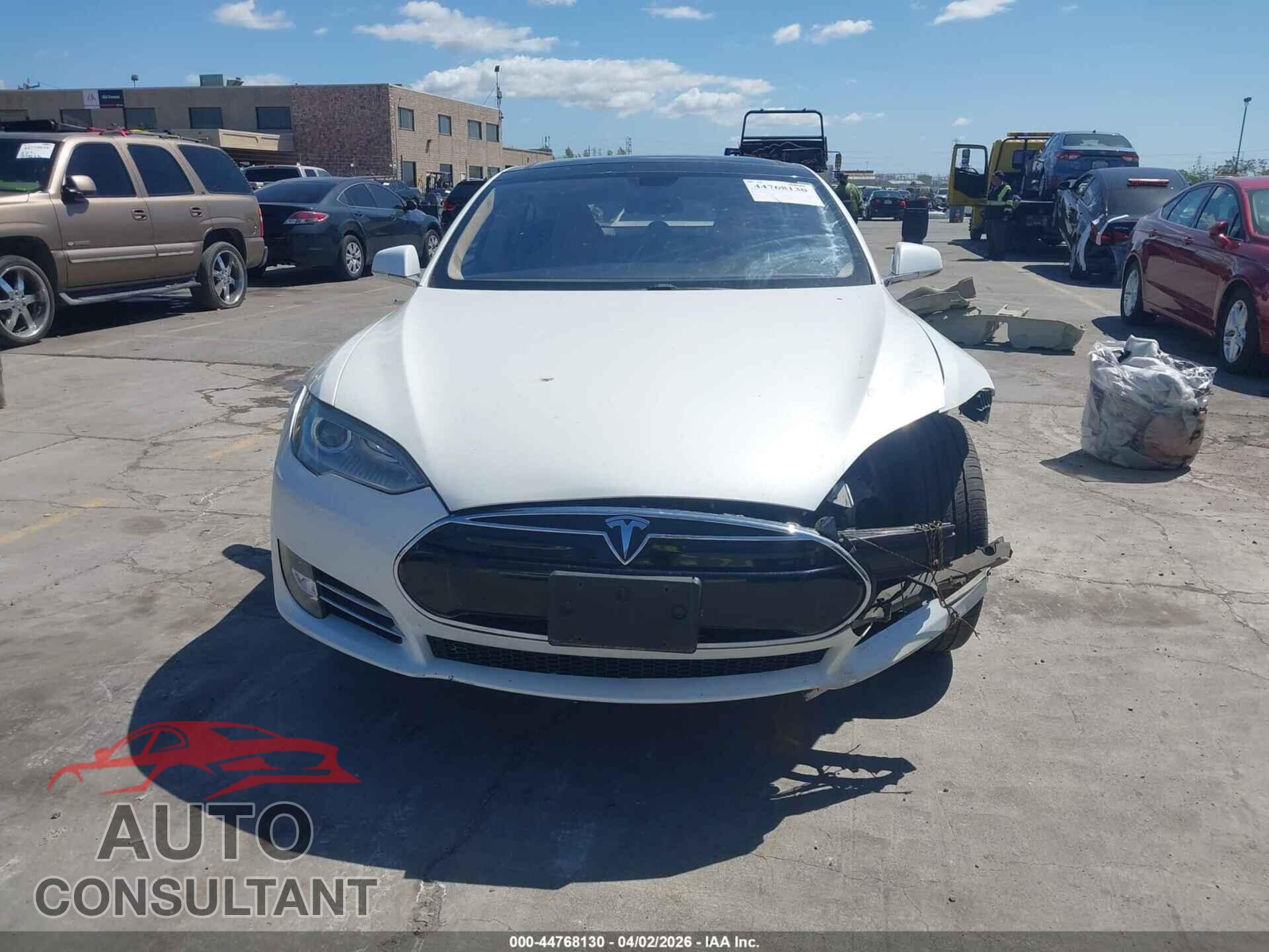 TESLA MODEL S 2012 - 5YJSA1DN1CFS00151