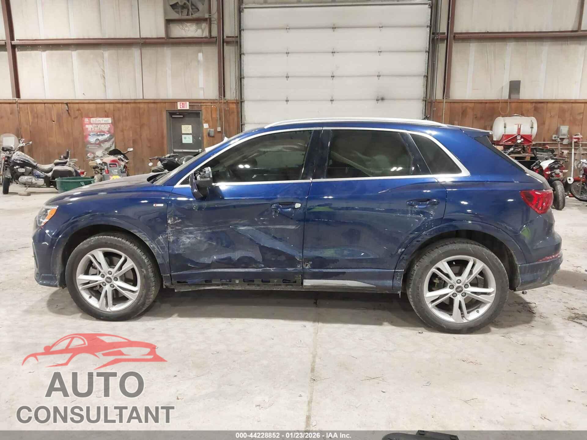 AUDI Q3 2022 - WA1DECF33N1031275