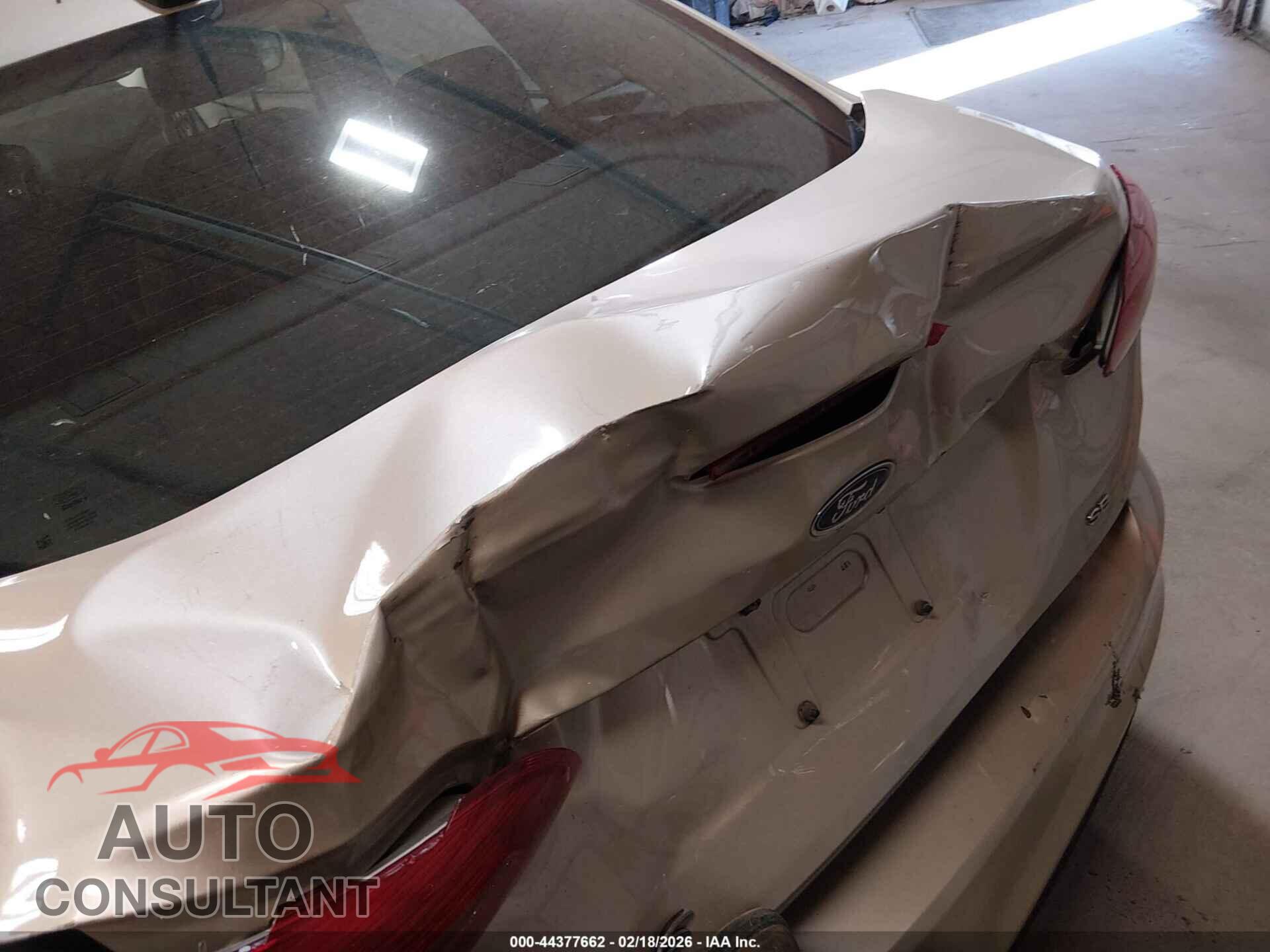 FORD FOCUS 2017 - 1FADP3F21HL320225