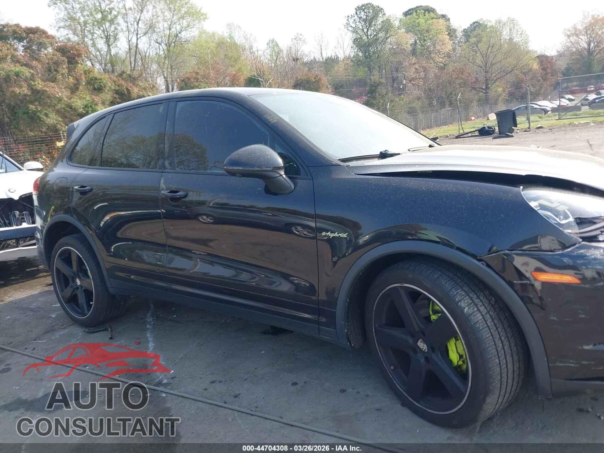 PORSCHE CAYENNE E-HYBRID 2016 - WP1AE2A28GLA63355