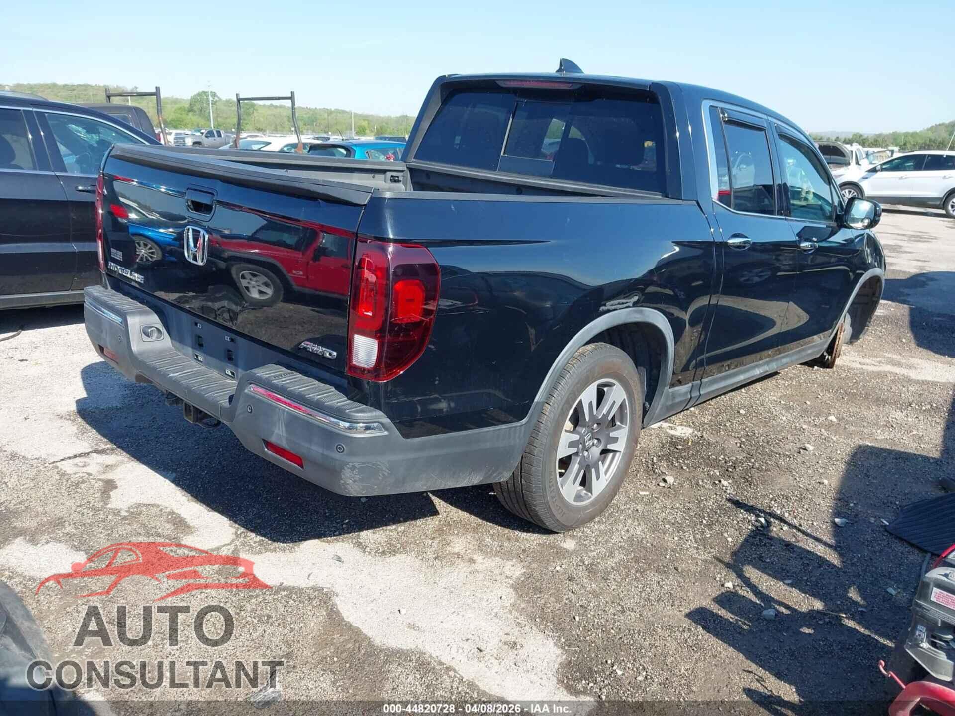 HONDA RIDGELINE 2017 - 5FPYK3F7XHB031926