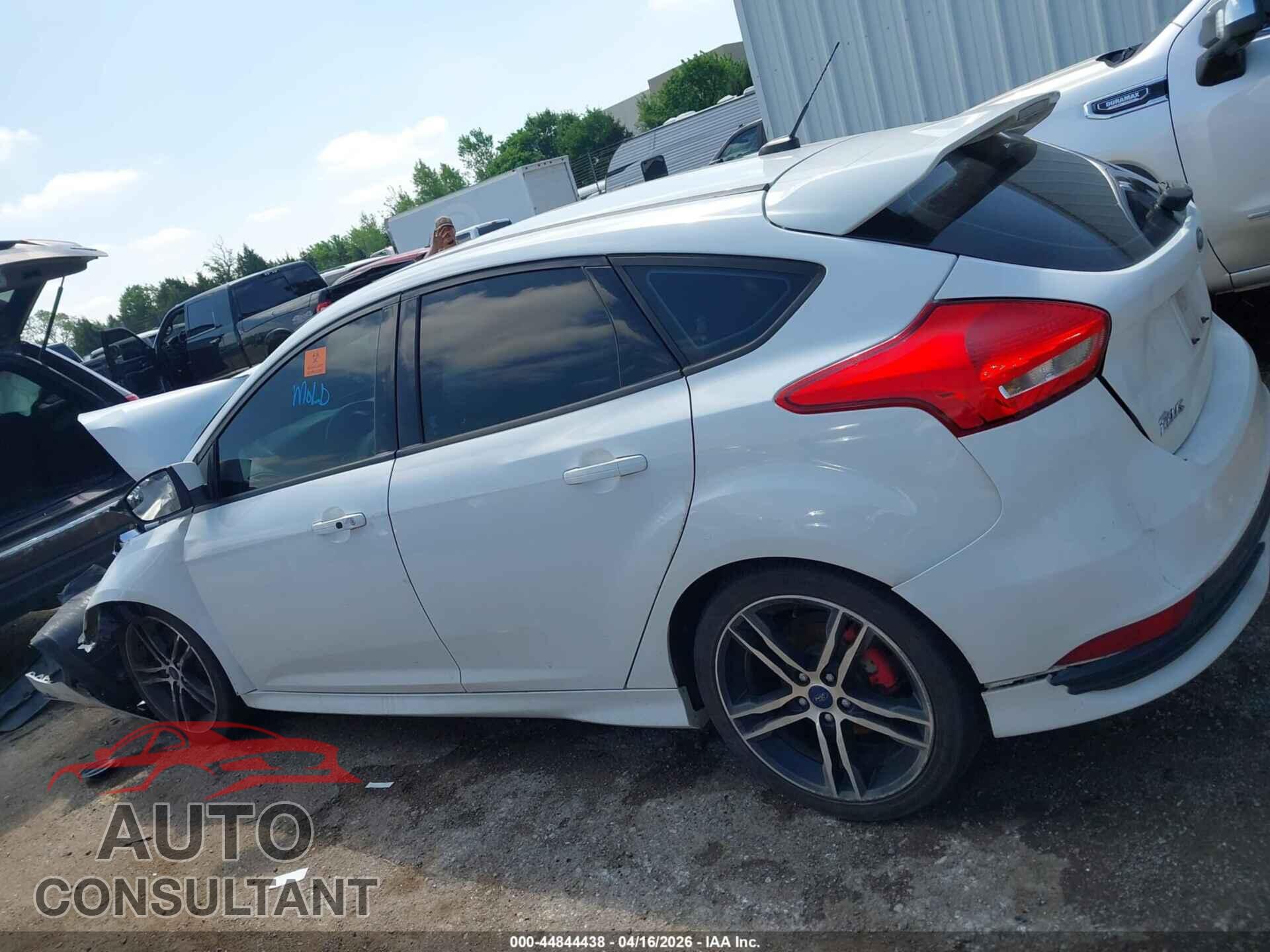 FORD FOCUS ST 2017 - 1FADP3L98HL318599