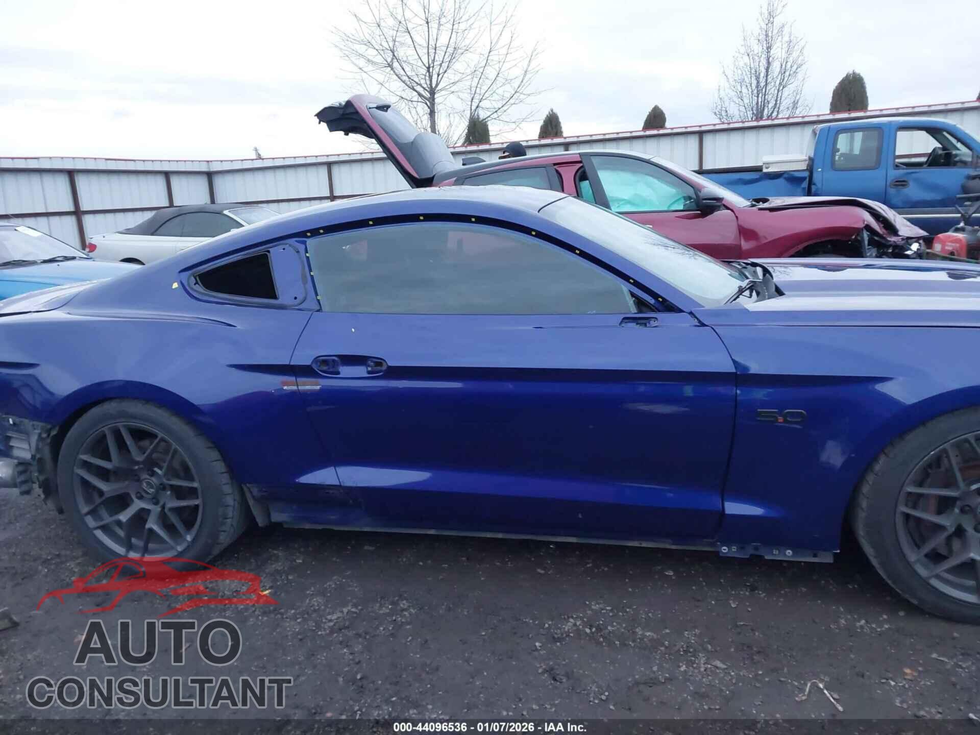 FORD MUSTANG 2016 - 1FA6P8CFXG5284471