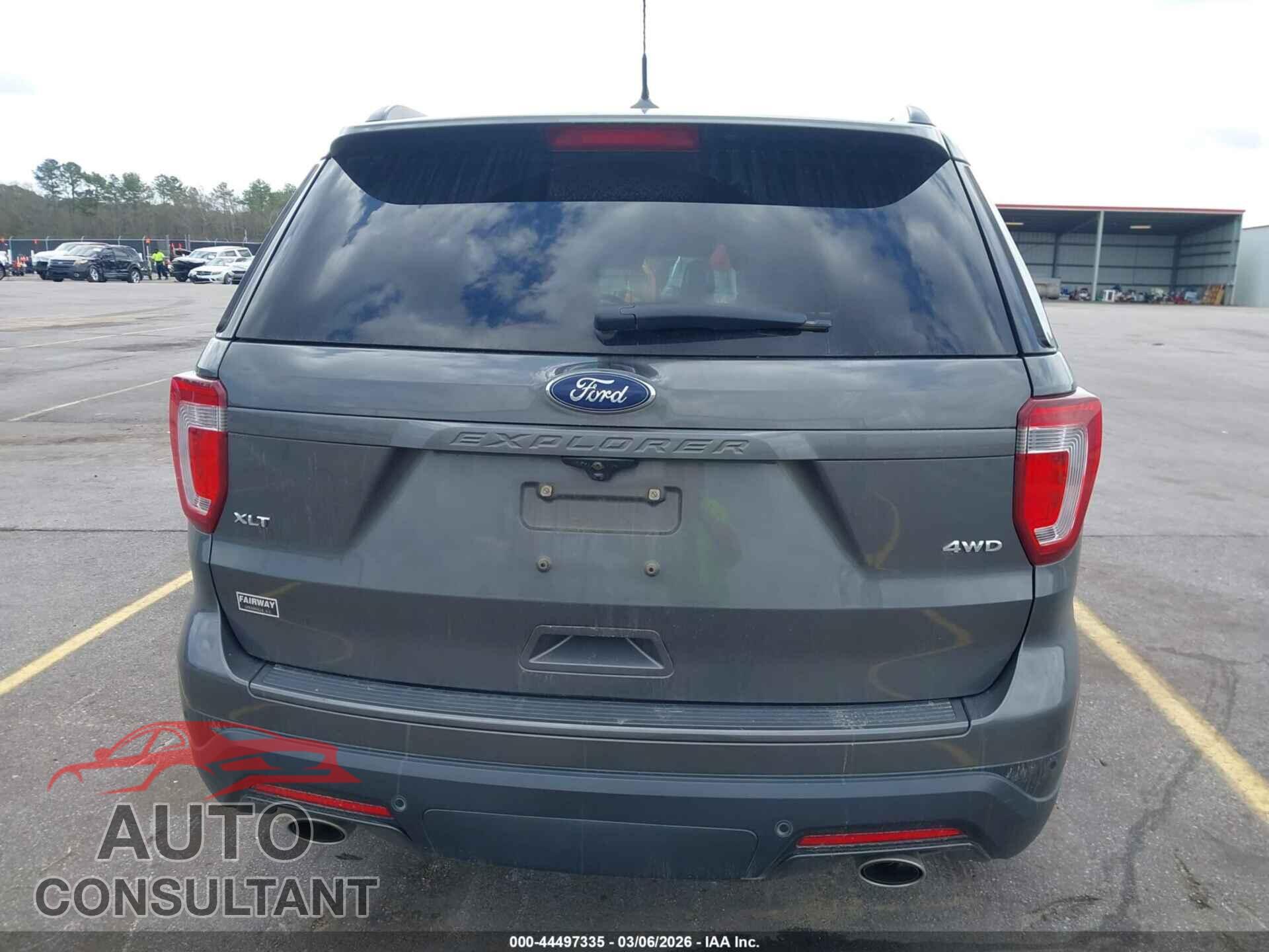 FORD EXPLORER 2018 - 1FM5K8D87JGB84095