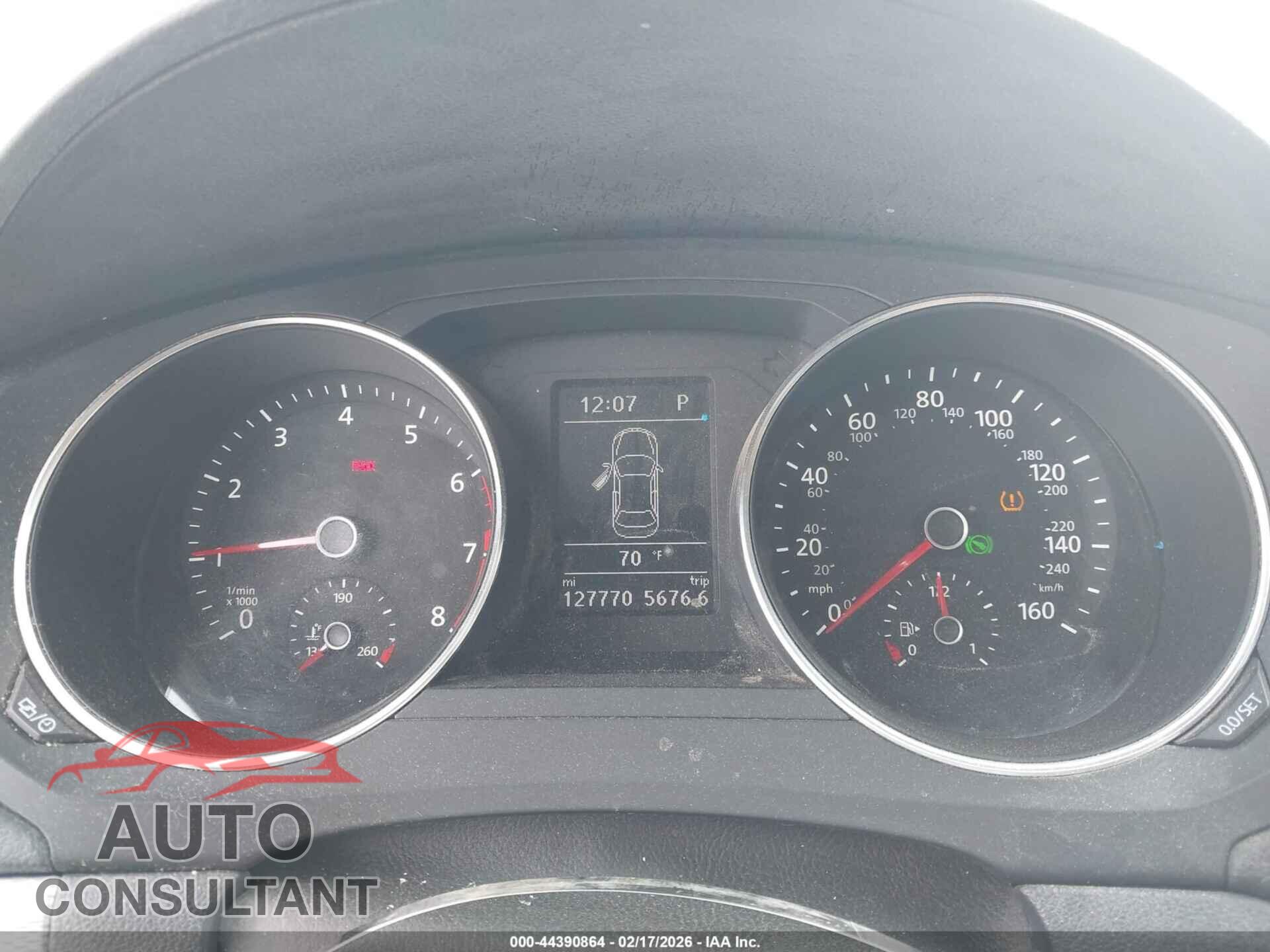 VOLKSWAGEN JETTA 2017 - 3VWDB7AJ0HM251800