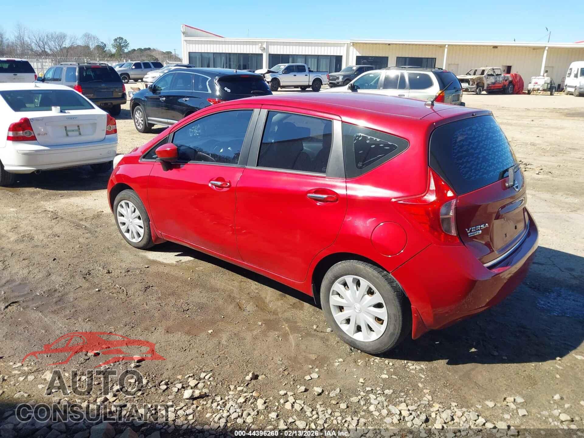 NISSAN VERSA NOTE 2015 - 3N1CE2CP8FL358819