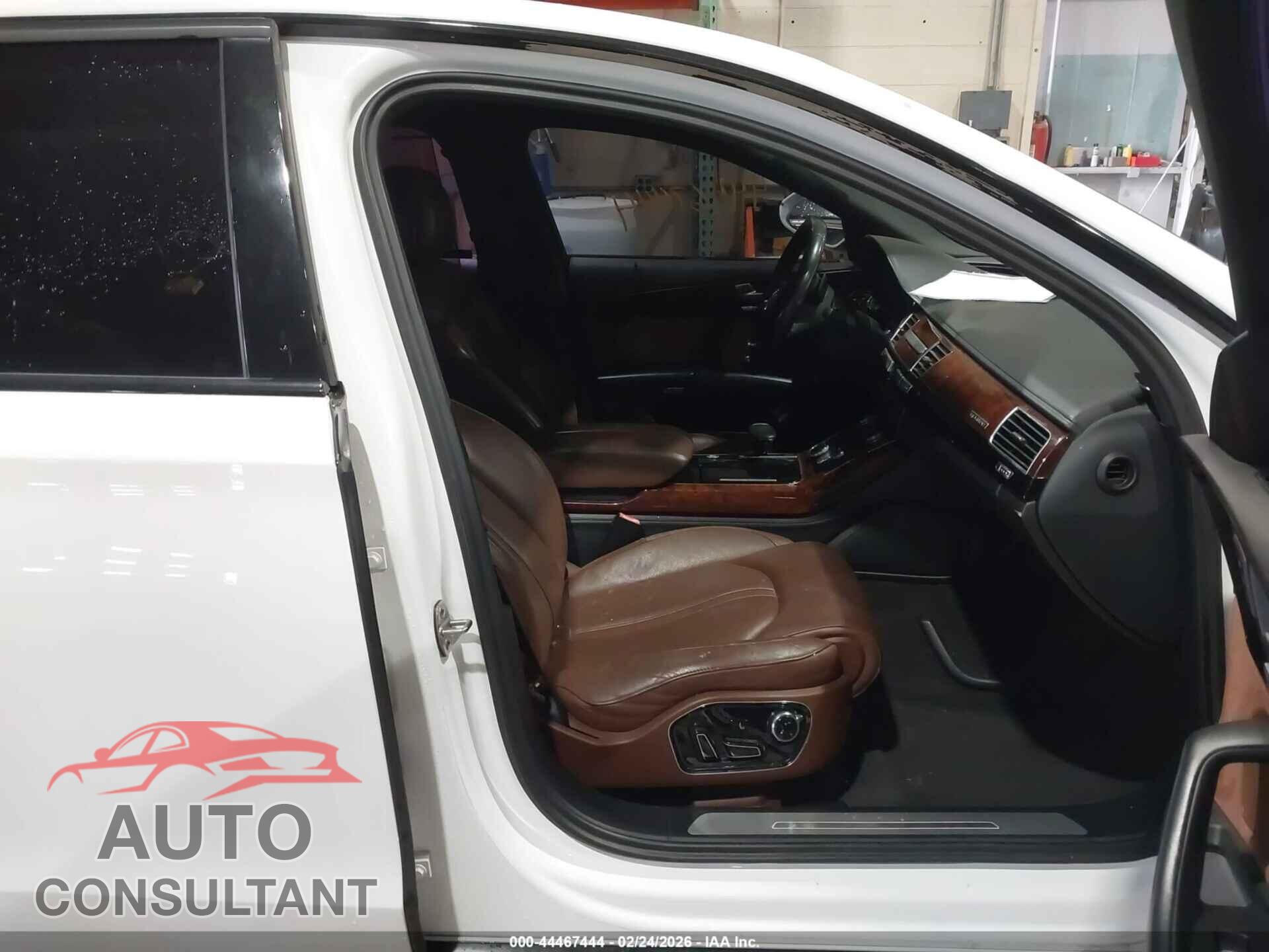 AUDI A8 L 2012 - WAURVAFD8CN015472
