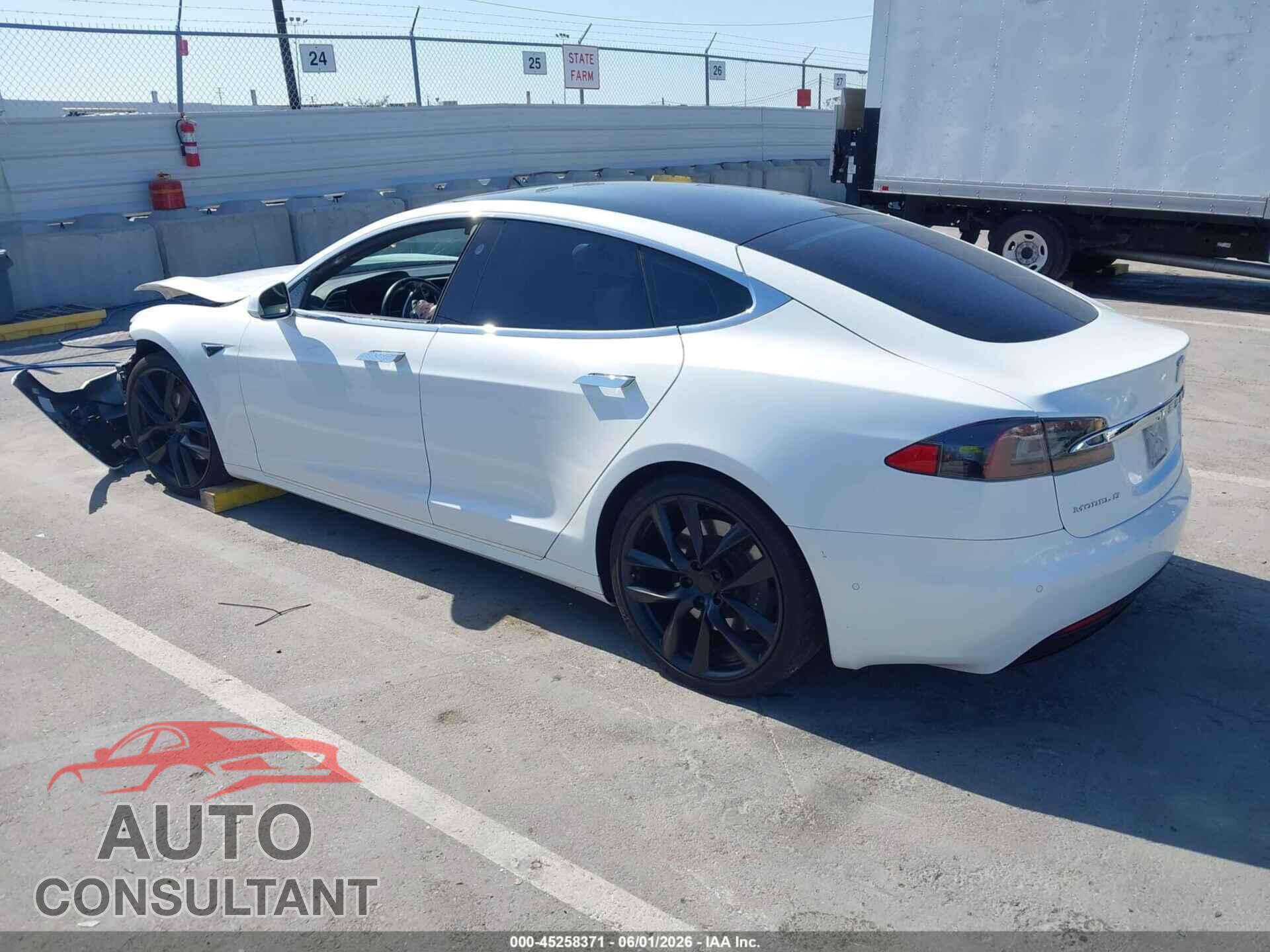 TESLA MODEL S 2017 - 5YJSA1E23HF233132