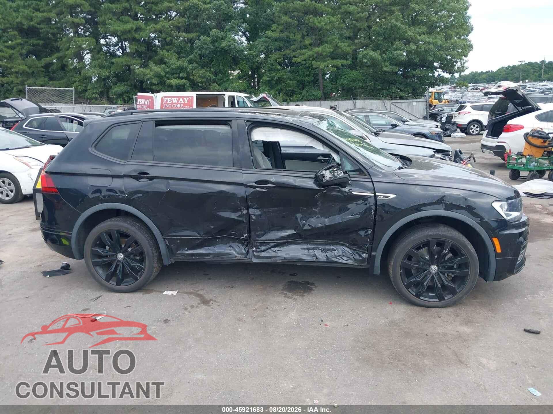 VOLKSWAGEN TIGUAN 2021 - 3VV2B7AX6MM093473