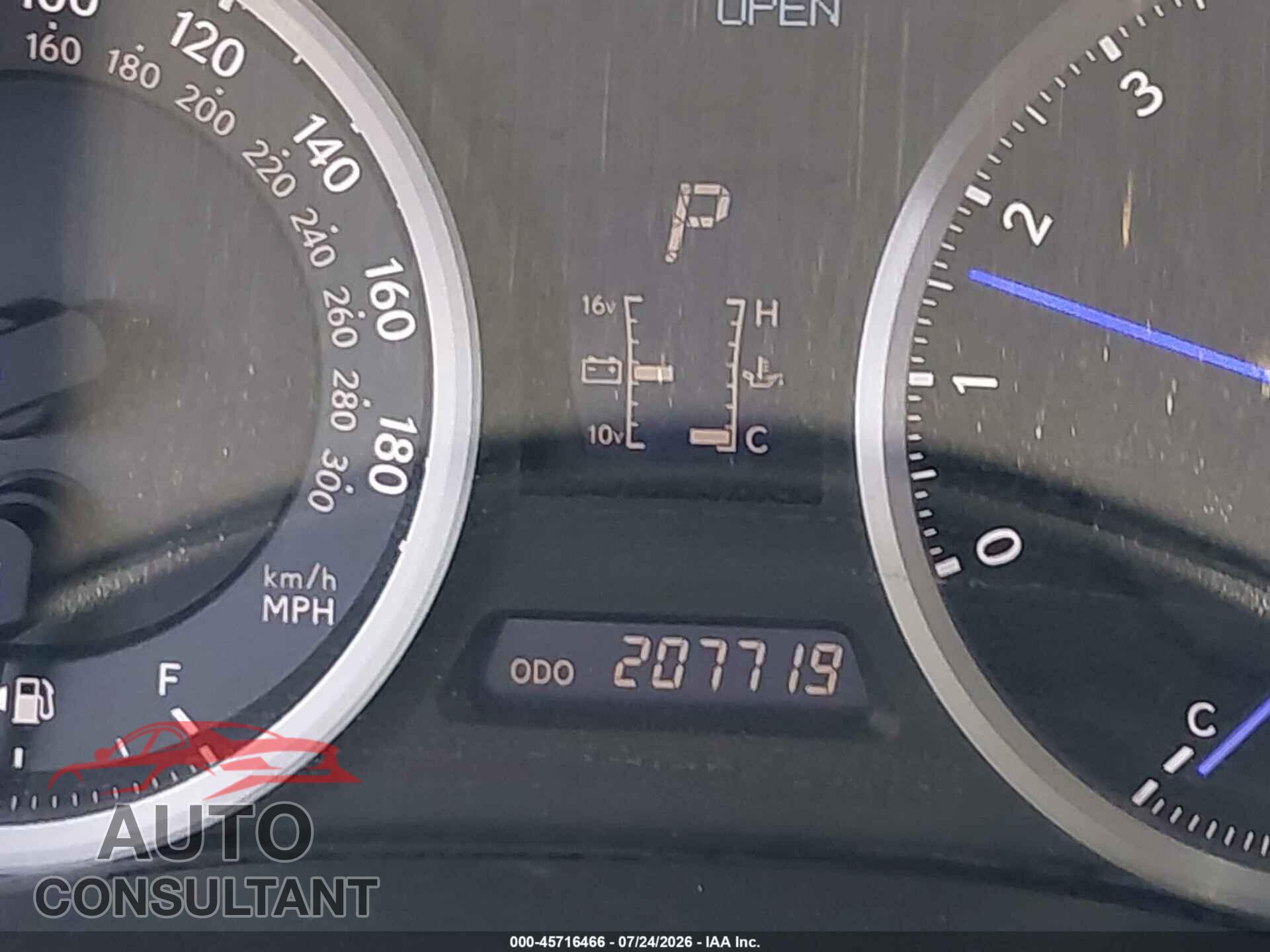 LEXUS IS F 2012 - JTHBP5C22C5010761
