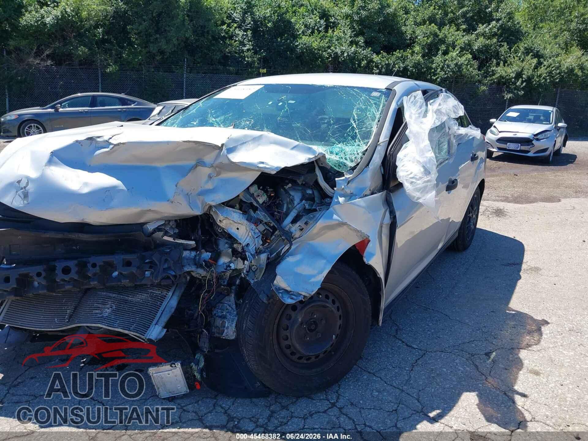 FORD FOCUS 2013 - 1FADP3E28DL299823