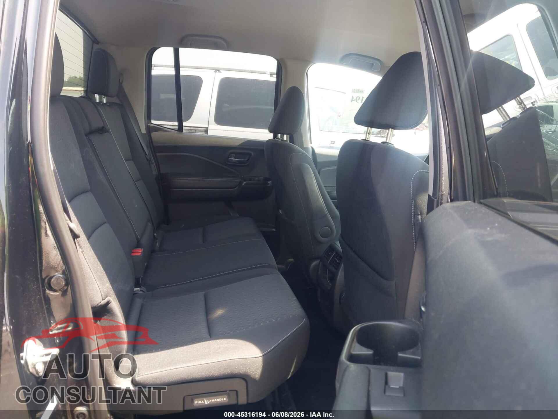 HONDA RIDGELINE 2017 - 5FPYK2F1XHB006109
