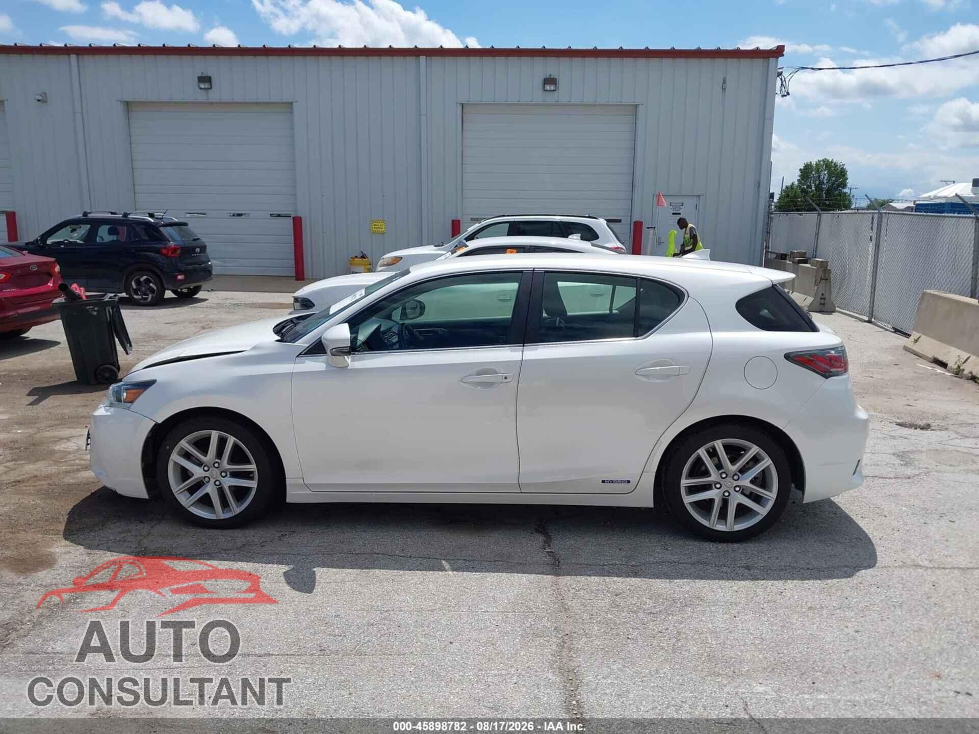 LEXUS CT 200H 2017 - JTHKD5BH2H2297560