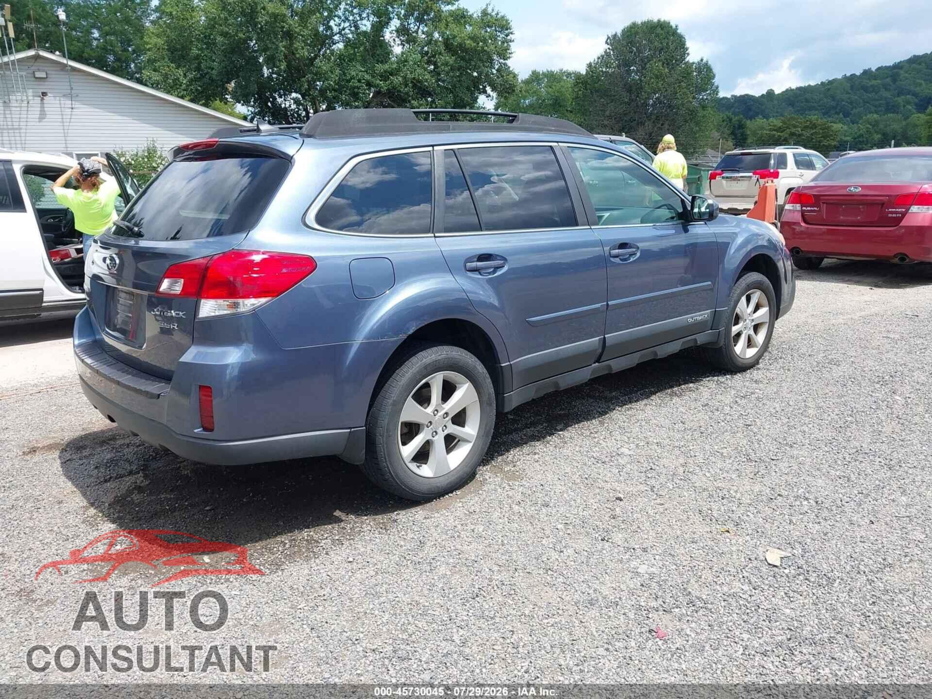 SUBARU OUTBACK 2013 - 4S4BRDKC0D2236845