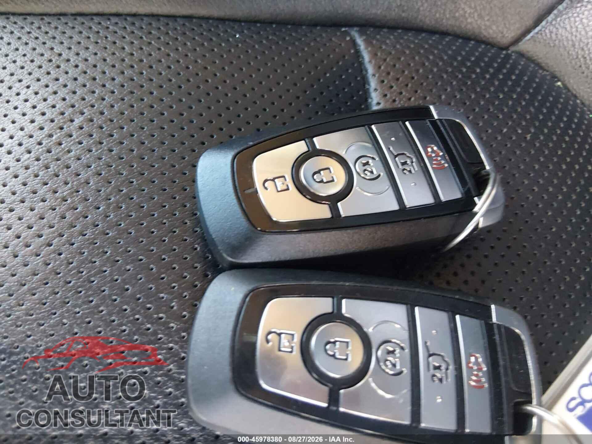 FORD ESCAPE 2020 - 1FMCU9J99LUA28097