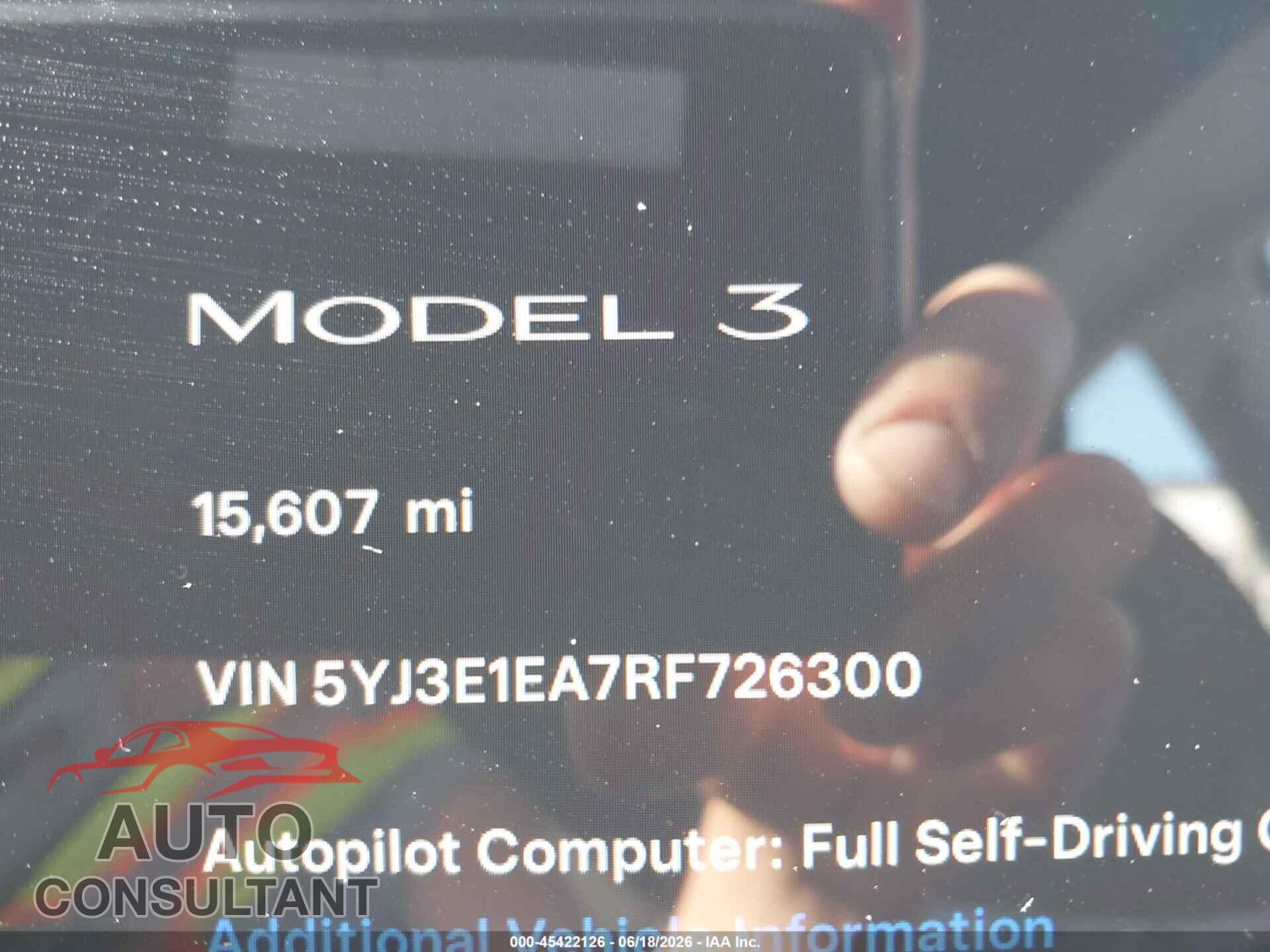 TESLA MODEL 3 2024 - 5YJ3E1EA7RF726300