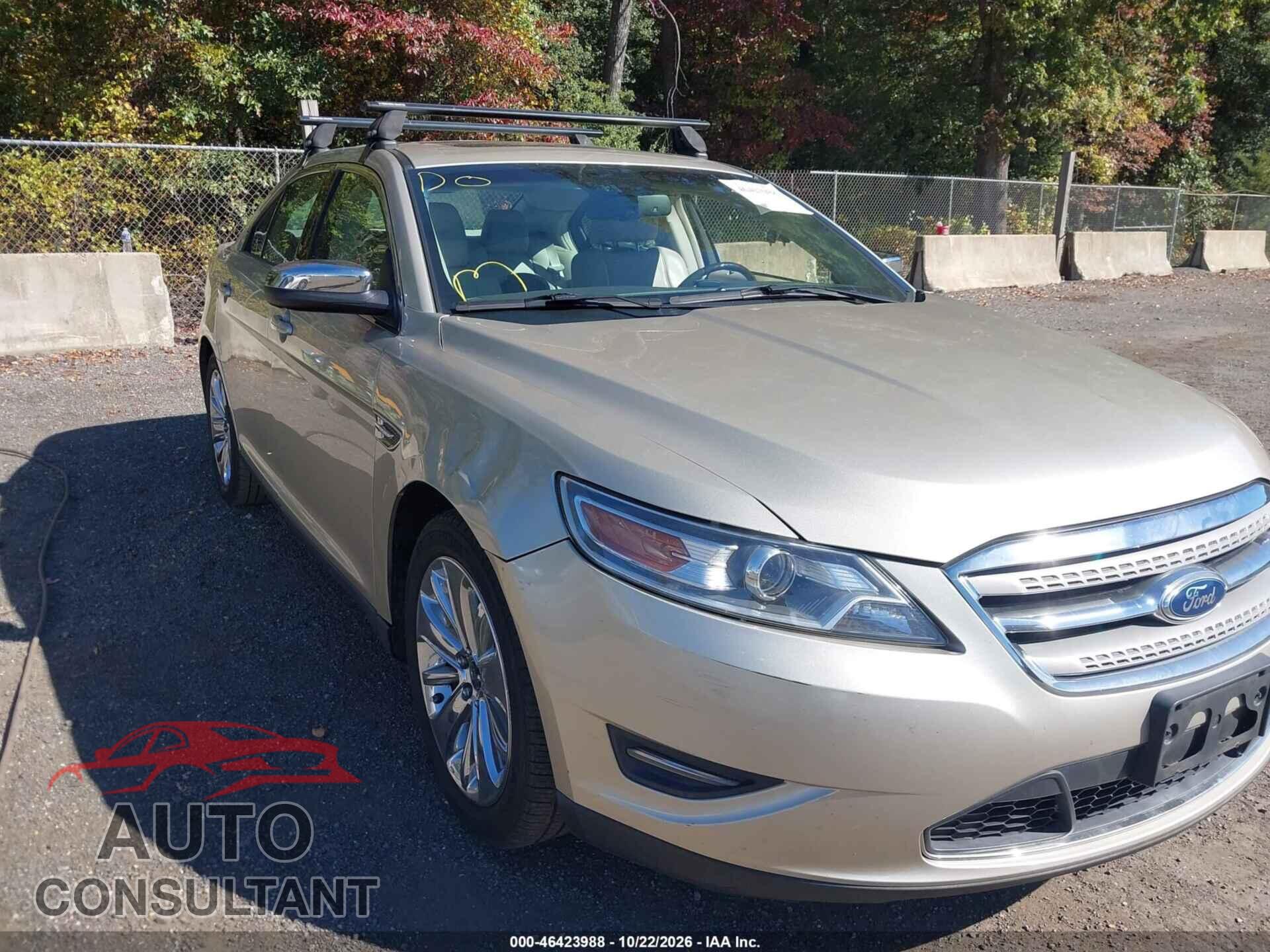 FORD TAURUS 2011 - 1FAHP2FW0BG155105