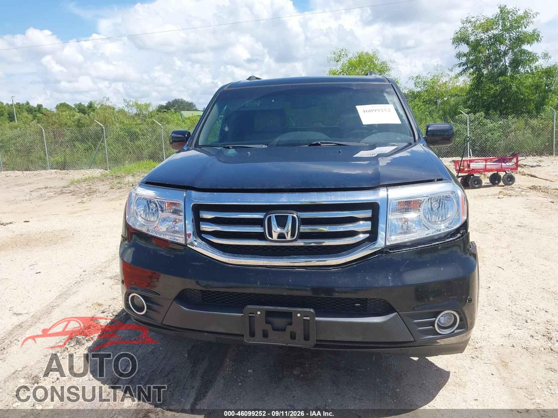 HONDA PILOT 2013 - 5FNYF4H97DB043401