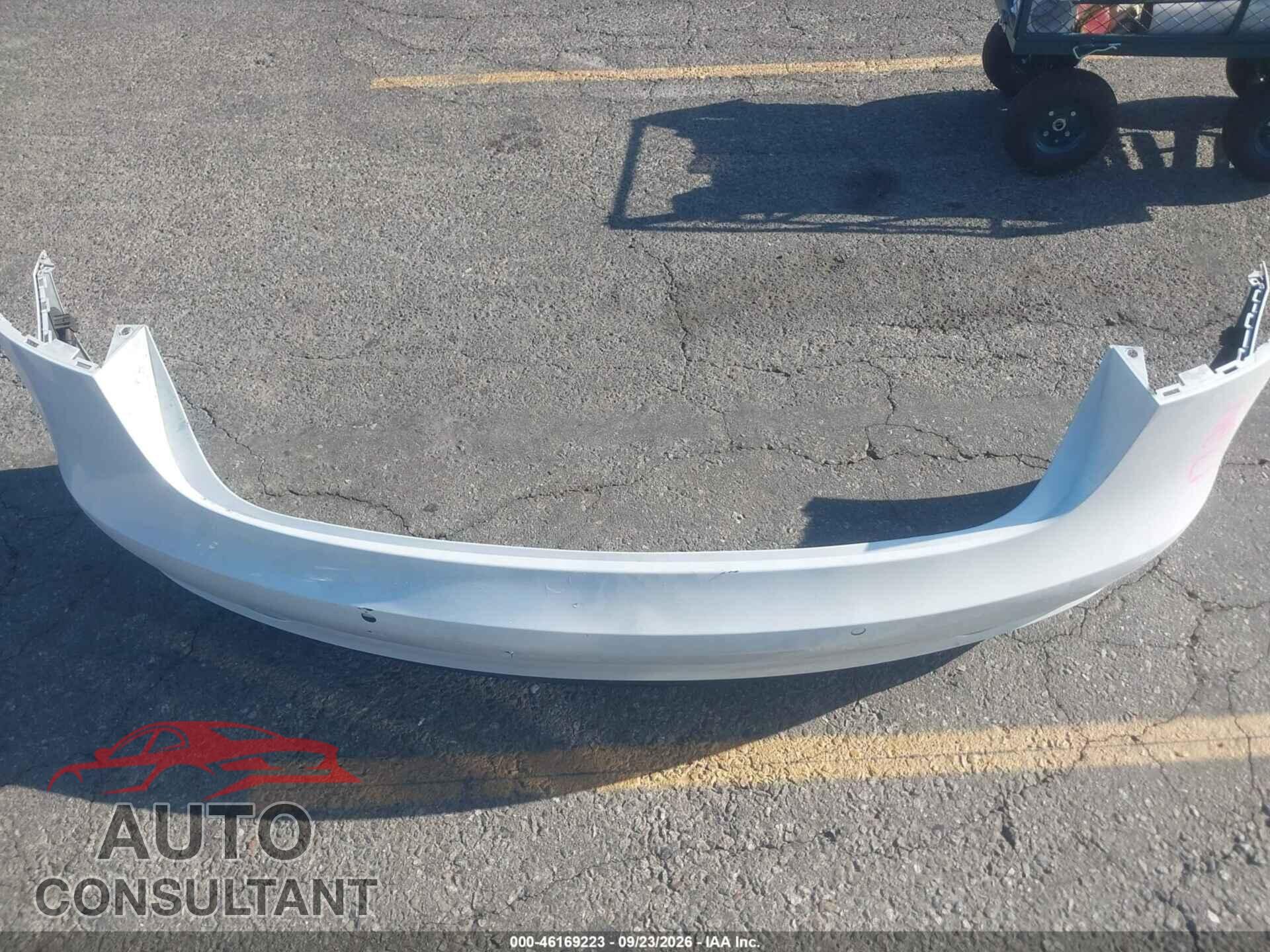 TESLA MODEL 3 2019 - 5YJ3E1EA0KF483564