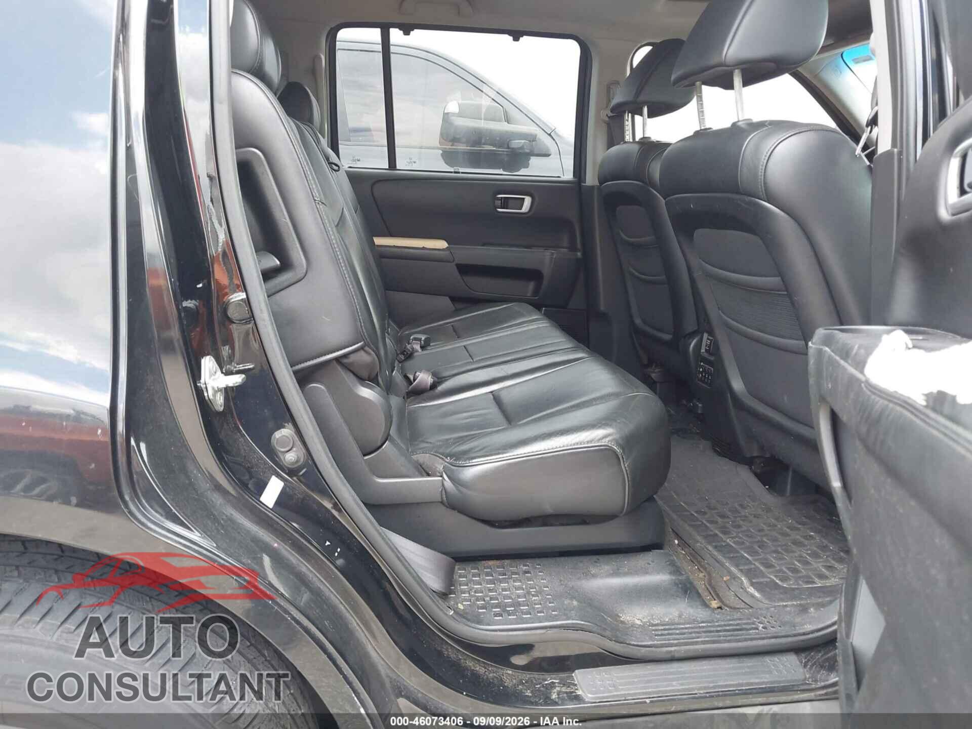 HONDA PILOT 2010 - 5FNYF3H90AB007720