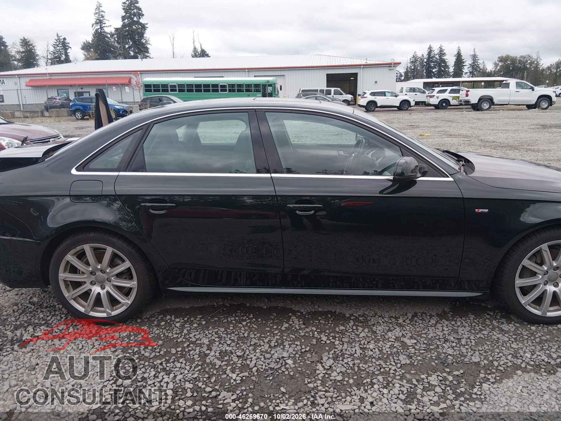 AUDI A4 2012 - WAUFFAFL5CA086451