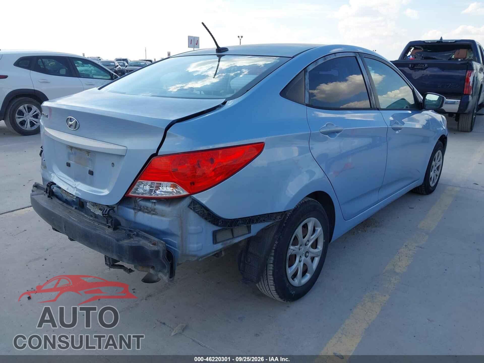 HYUNDAI ACCENT 2013 - KMHCT4AE2DU529093