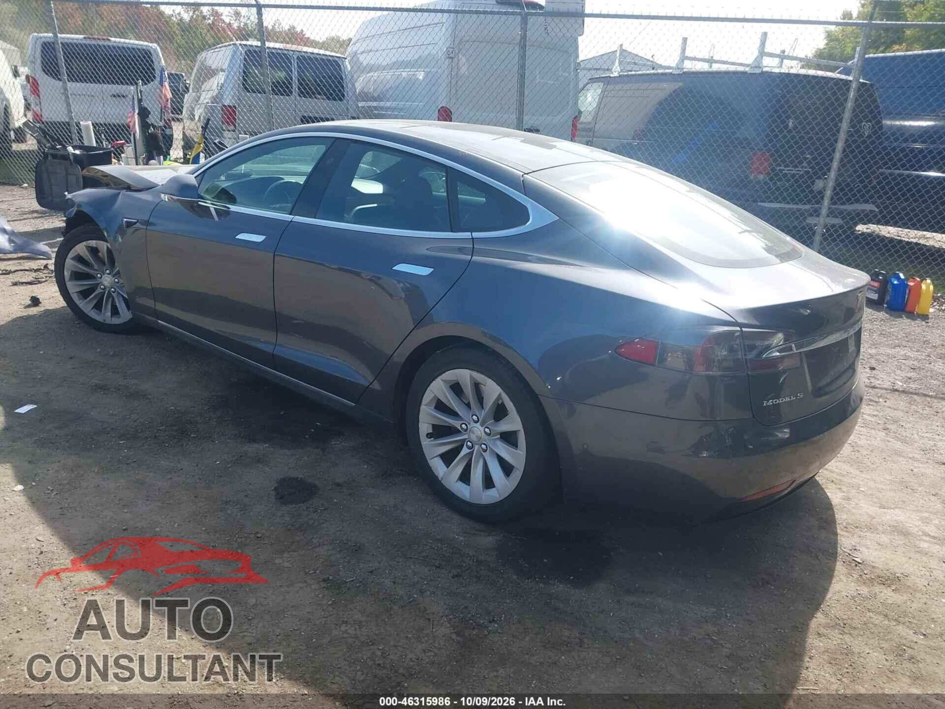 TESLA MODEL S 2018 - 5YJSA1E24JF263231