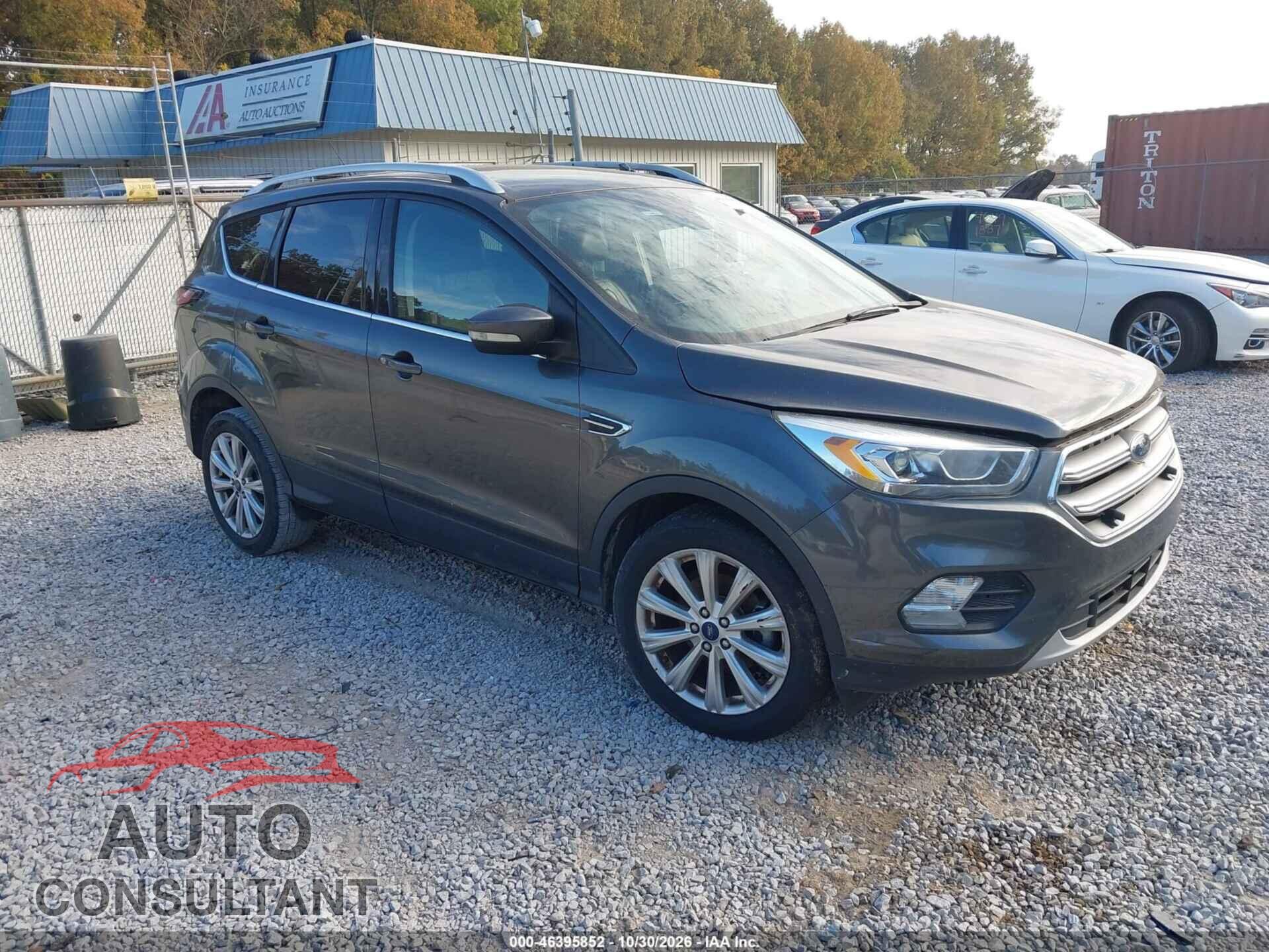 FORD ESCAPE 2017 - 1FMCU0JD4HUD26287