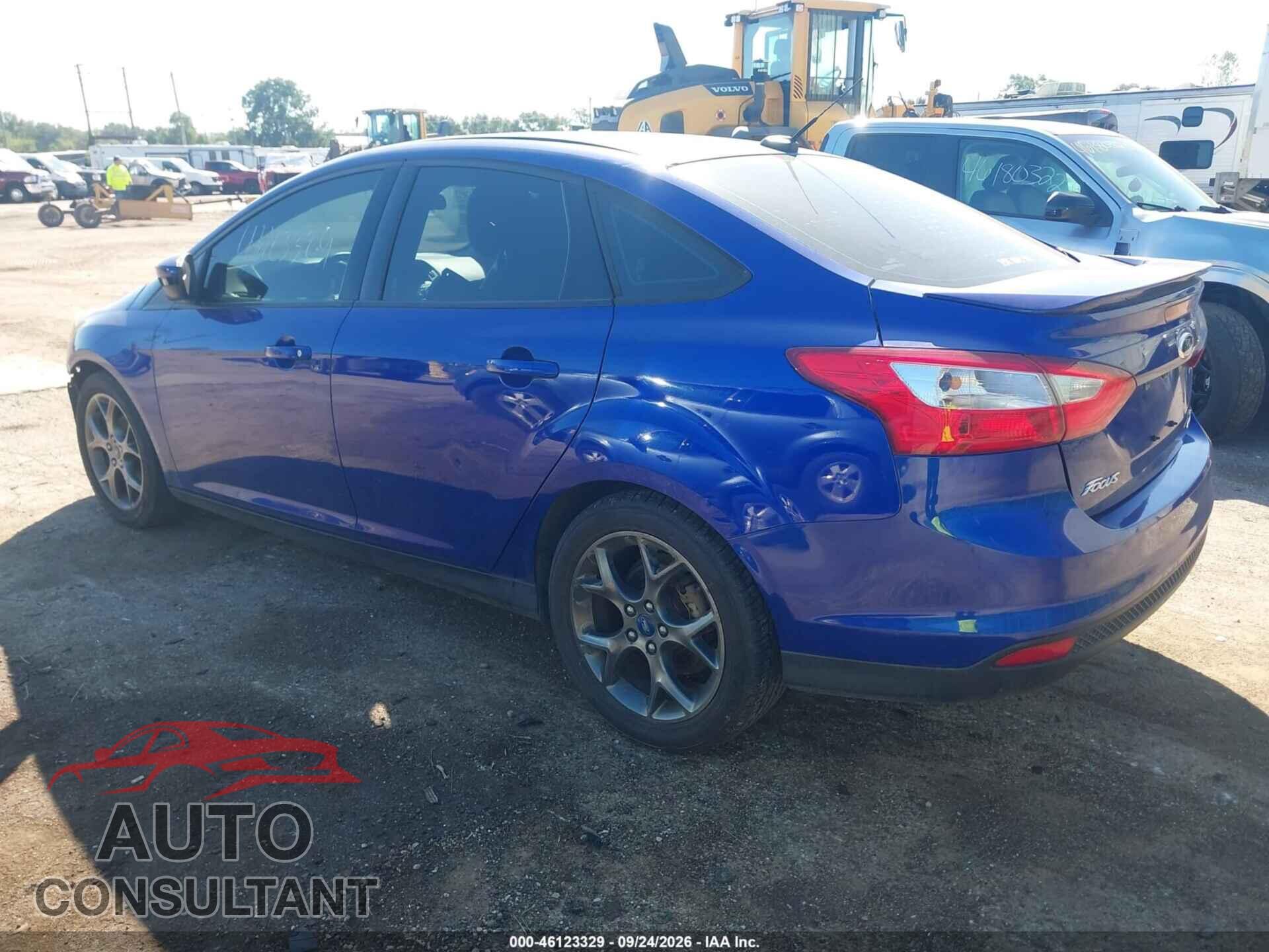 FORD FOCUS 2013 - 1FADP3F28DL261345