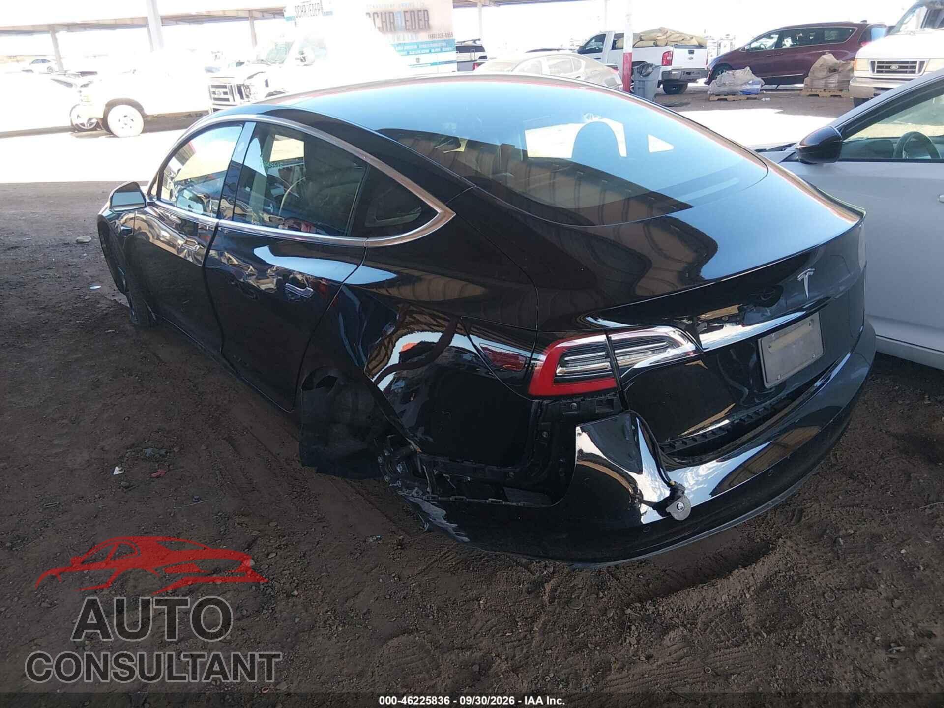 TESLA MODEL 3 2019 - 5YJ3E1EA8KF484350