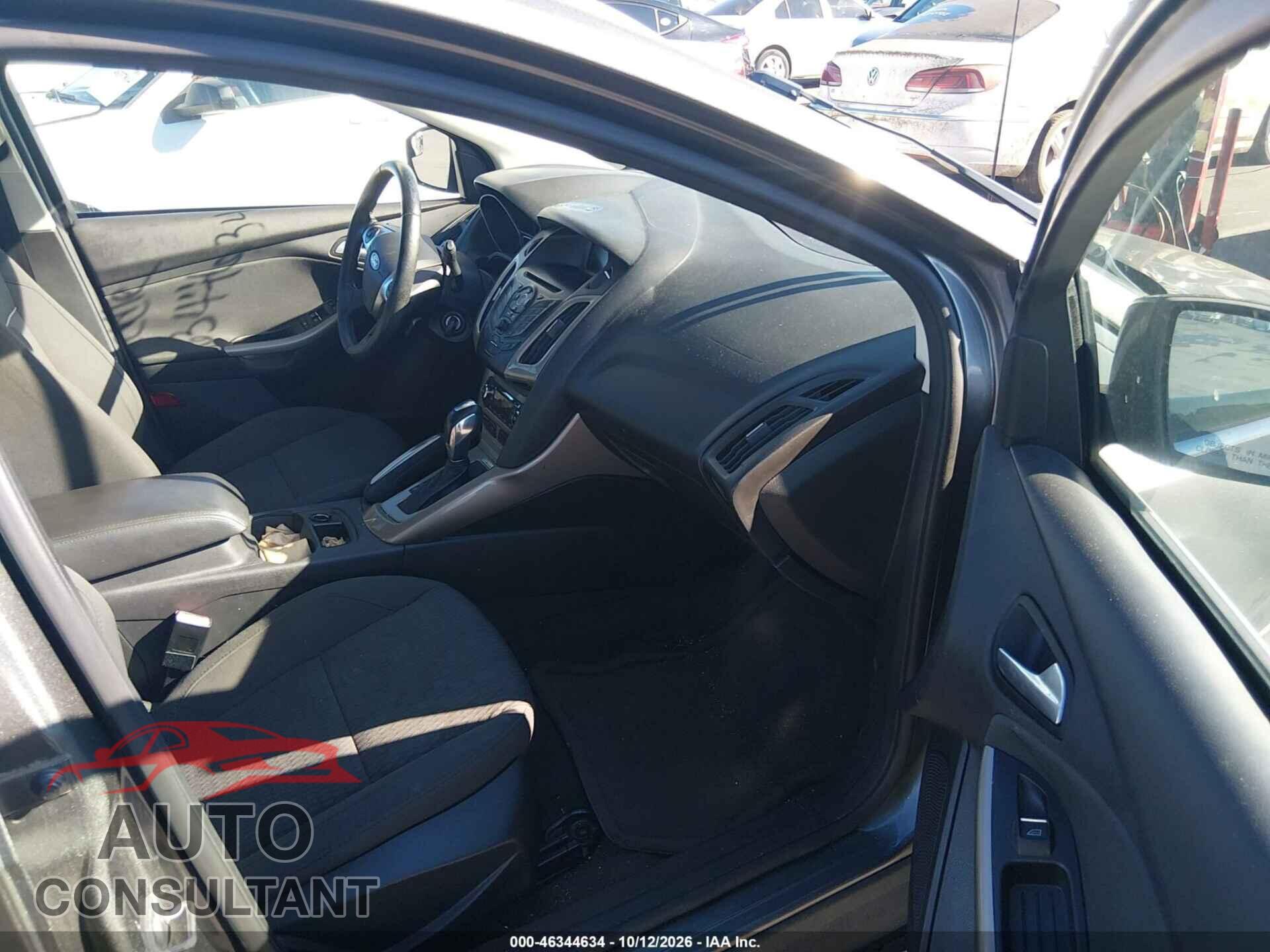 FORD FOCUS 2012 - 1FAHP3M20CL316941