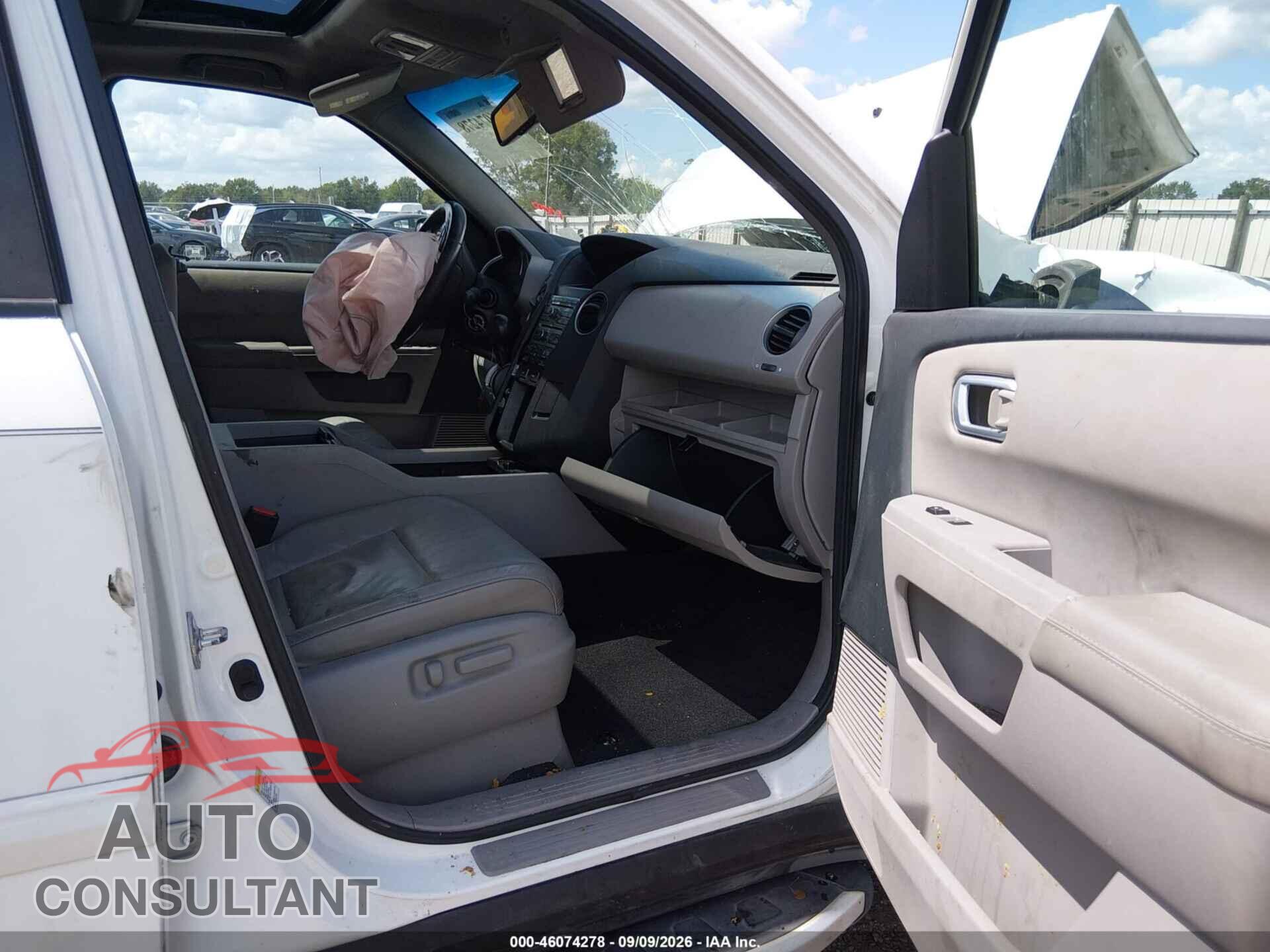HONDA PILOT 2011 - 5FNYF3H60BB032642