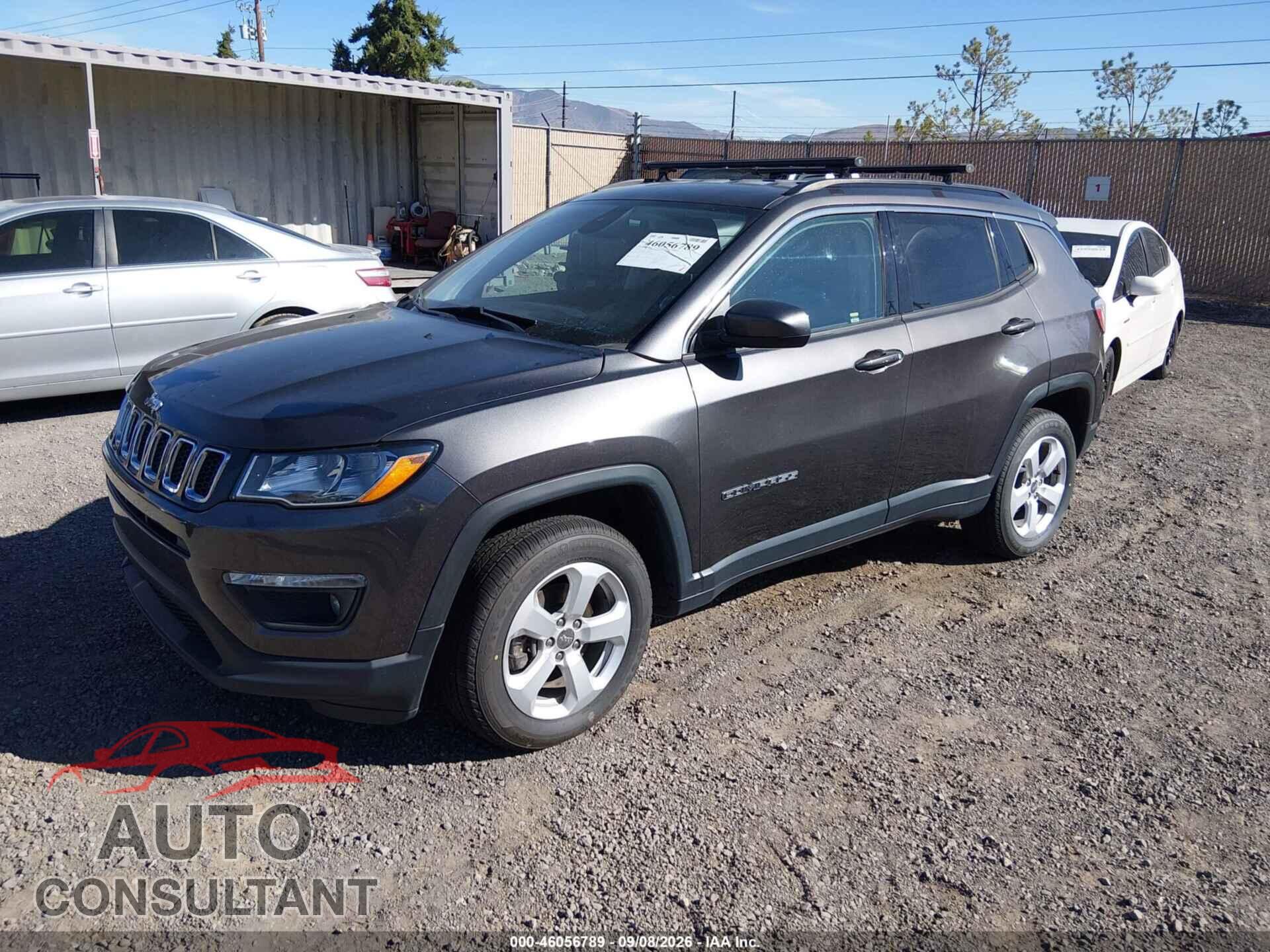 JEEP COMPASS 2018 - 3C4NJDBB5JT299398