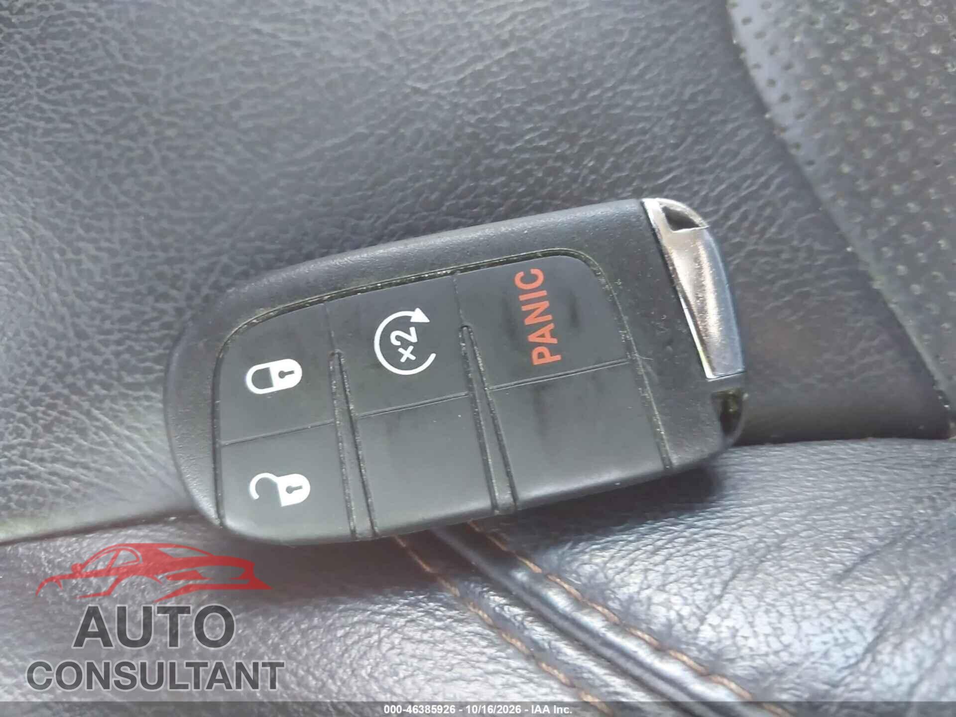 JEEP COMPASS 2018 - 3C4NJCCB7JT368620