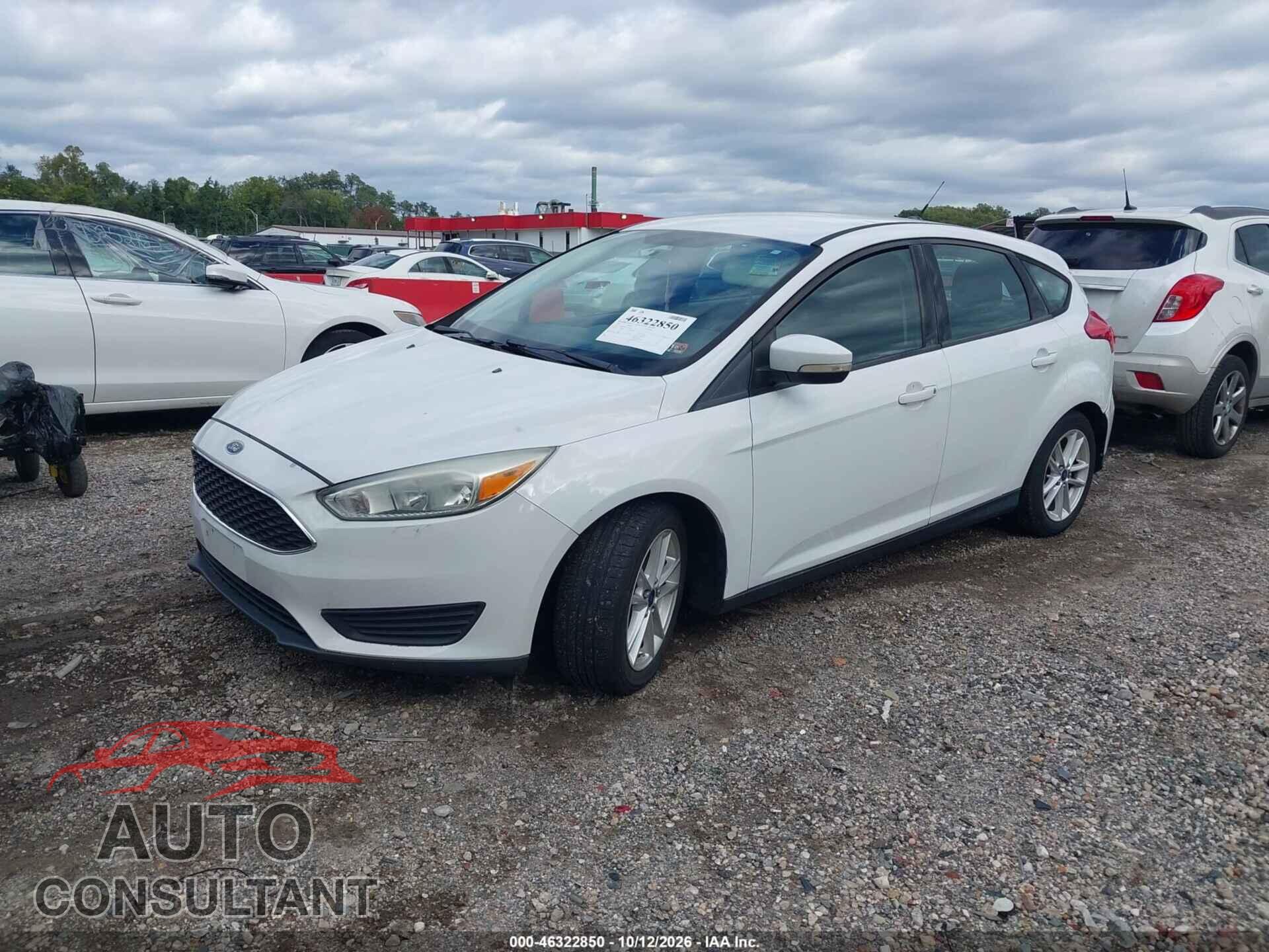 FORD FOCUS 2015 - 1FADP3K23FL253310