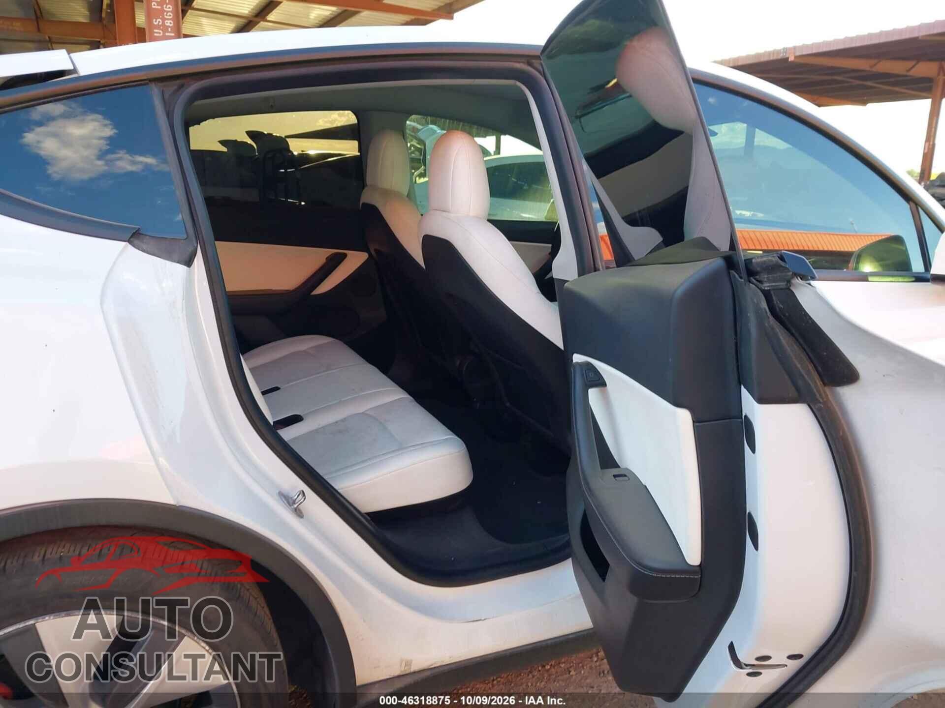 TESLA MODEL Y 2022 - 7SAYGDEF4NF347314