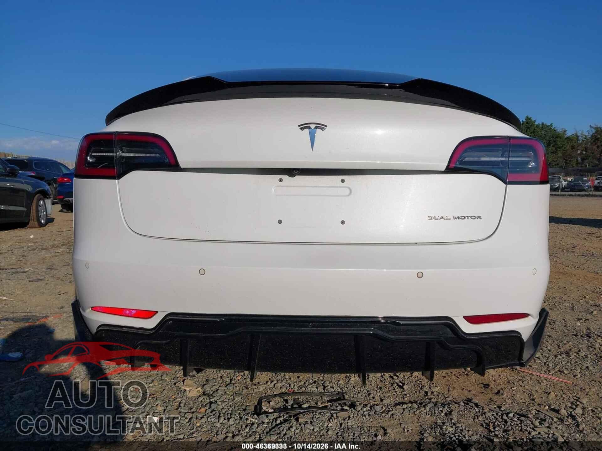 TESLA MODEL 3 2018 - 5YJ3E1EB5JF122063