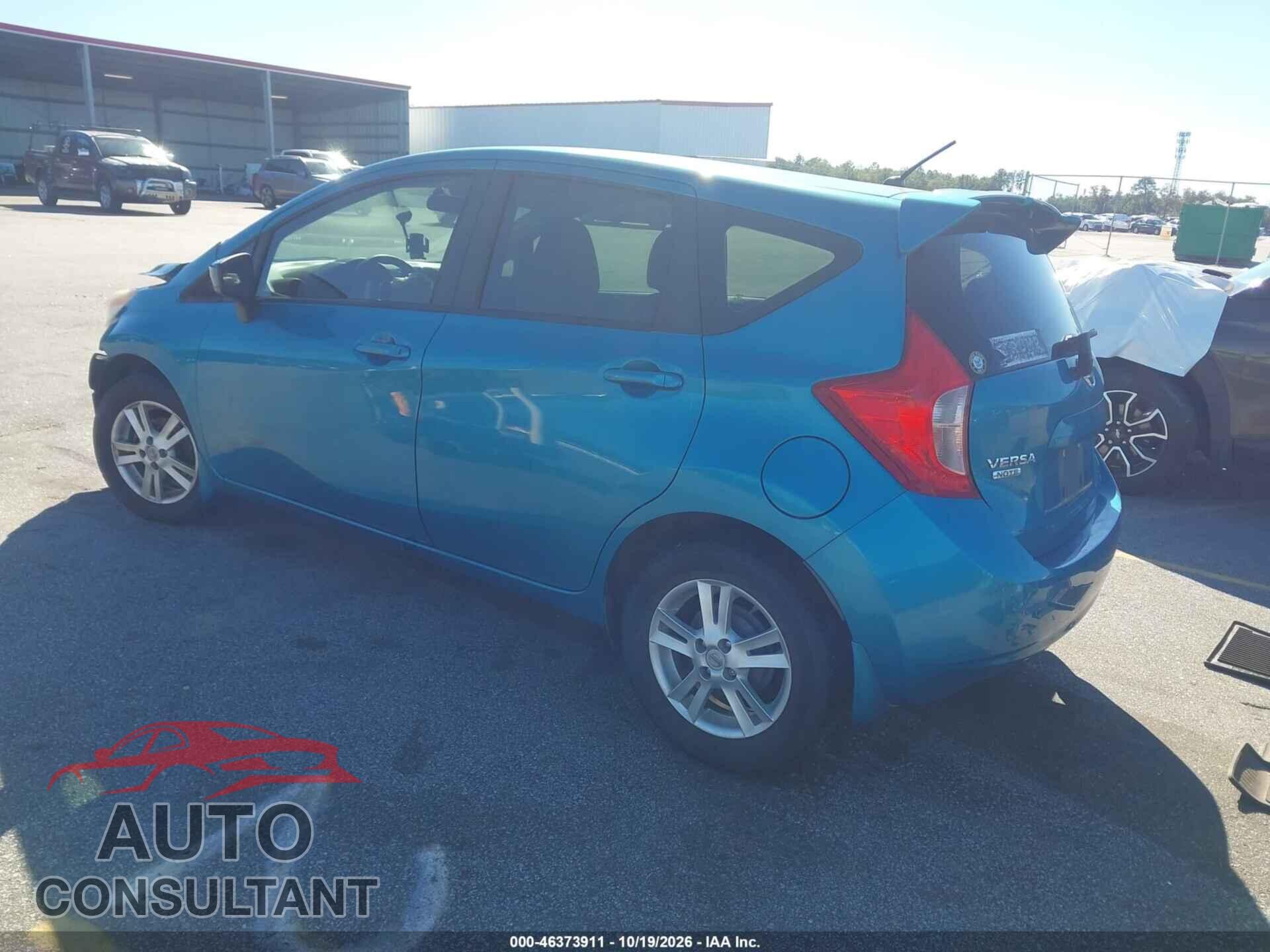 NISSAN VERSA NOTE 2015 - 3N1CE2CP0FL388624