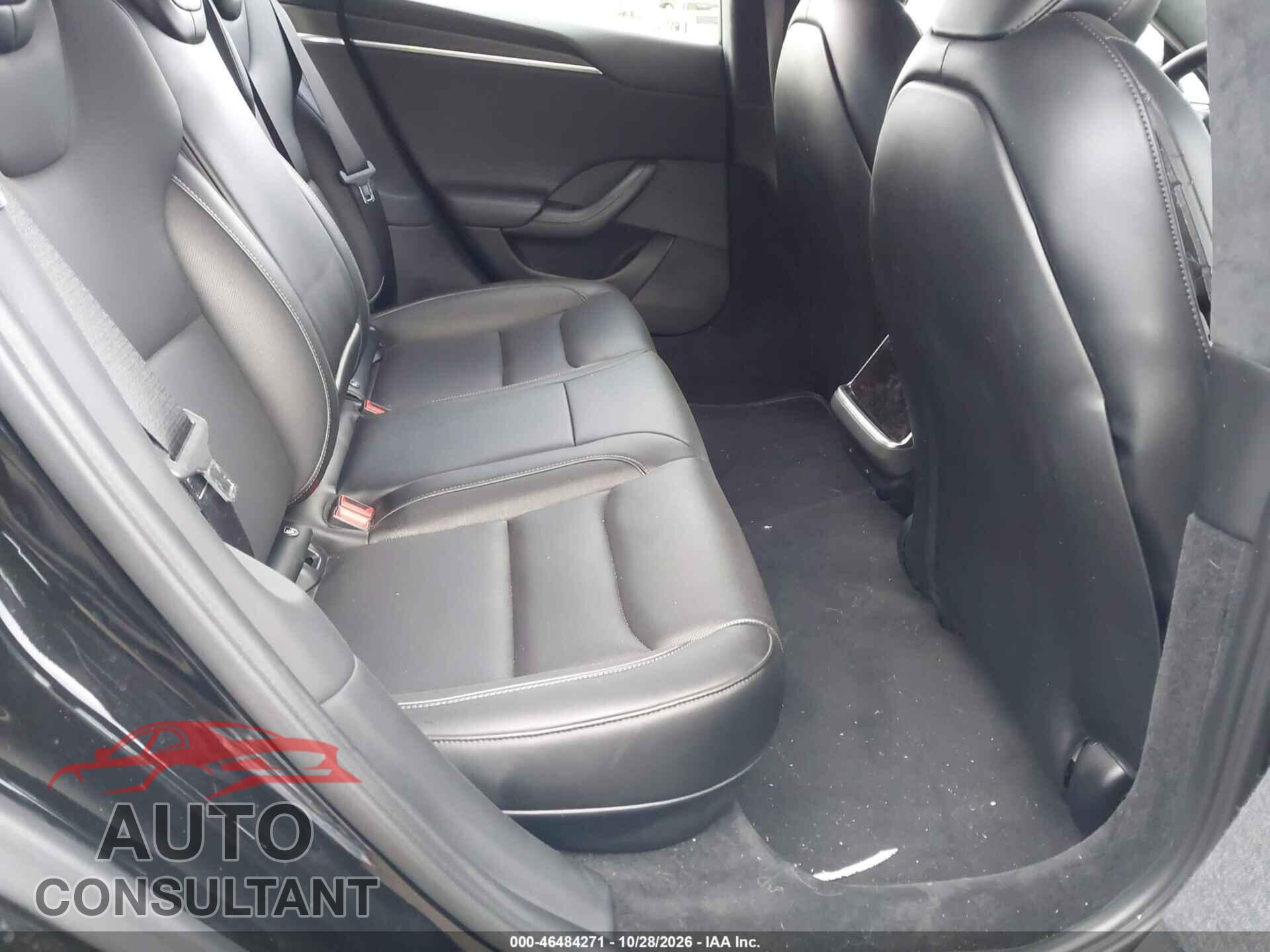 TESLA MODEL S 2024 - 5YJSA1E64RF533976