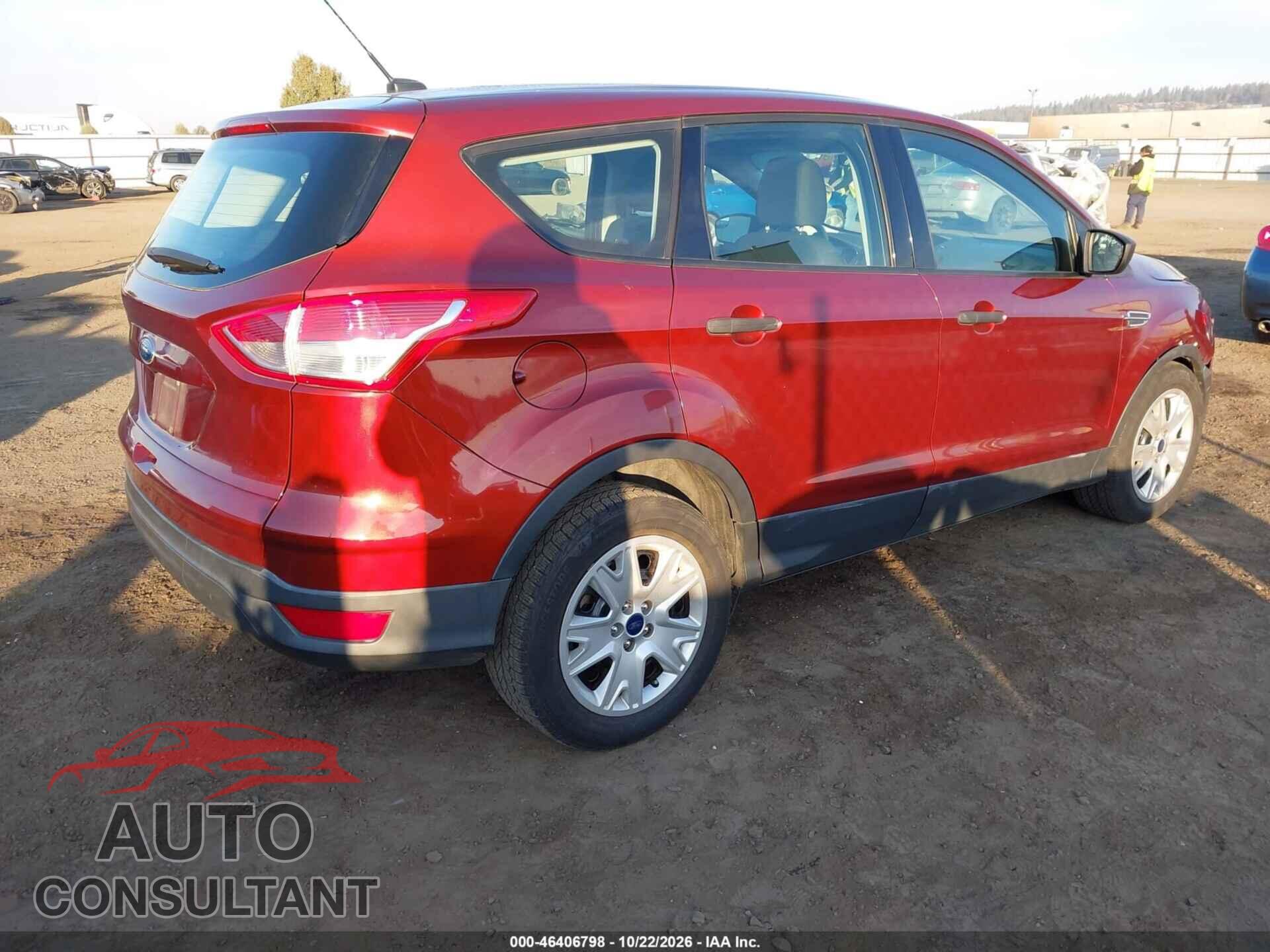 FORD ESCAPE 2016 - 1FMCU0F74GUB16158