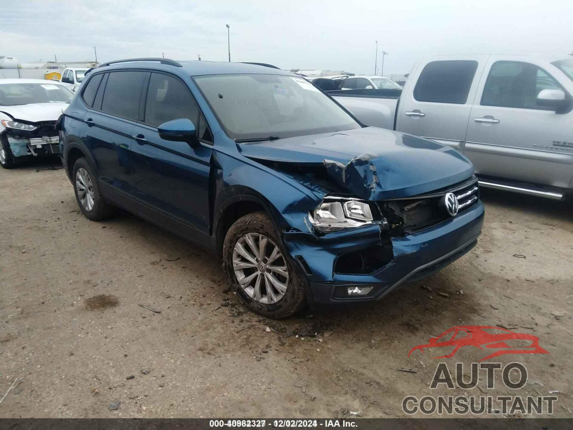 VOLKSWAGEN TIGUAN 2018 - 3VV1B7AX4JM035319