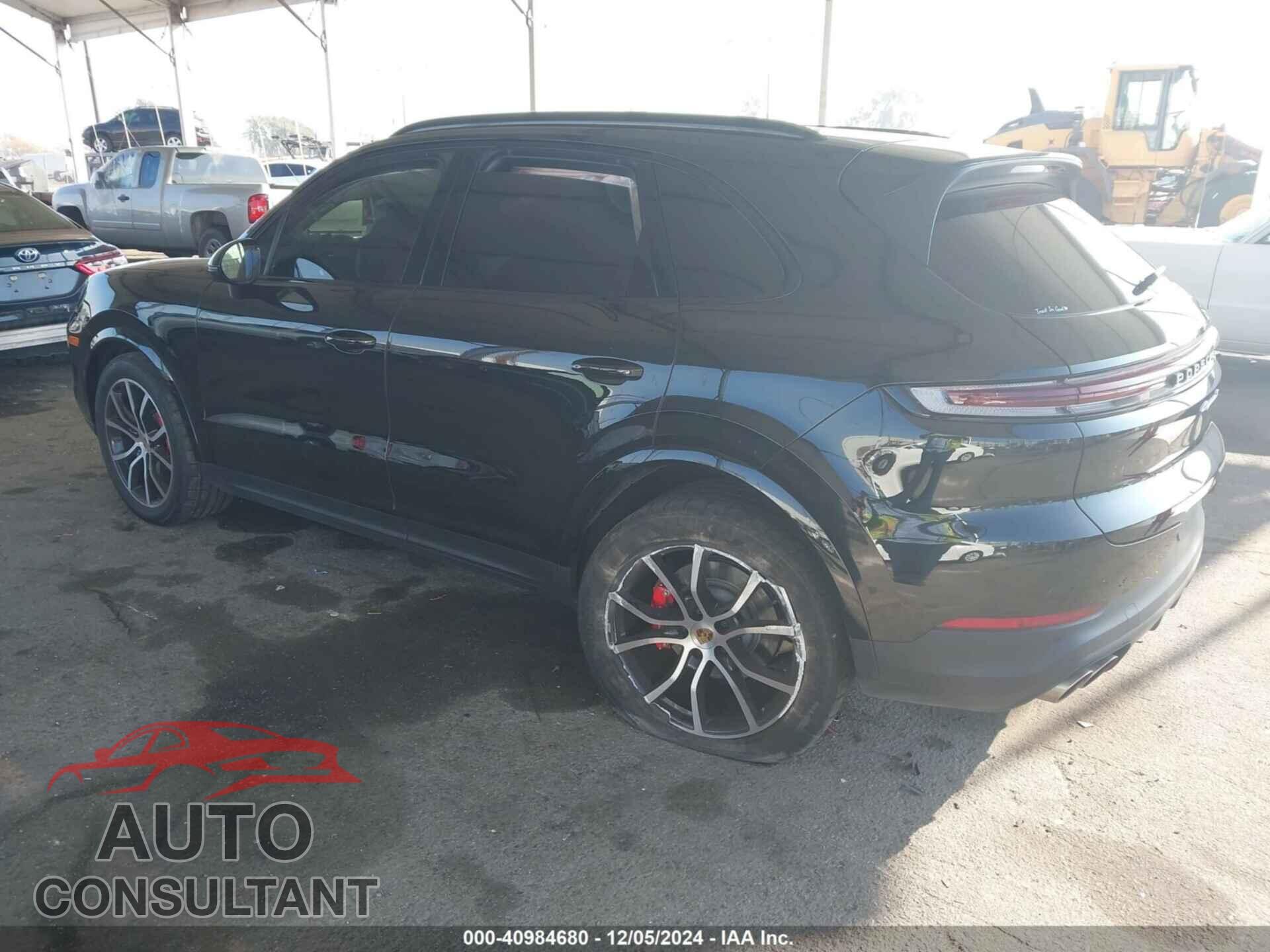 PORSCHE CAYENNE 2024 - WP1AL2AY3RDA35194