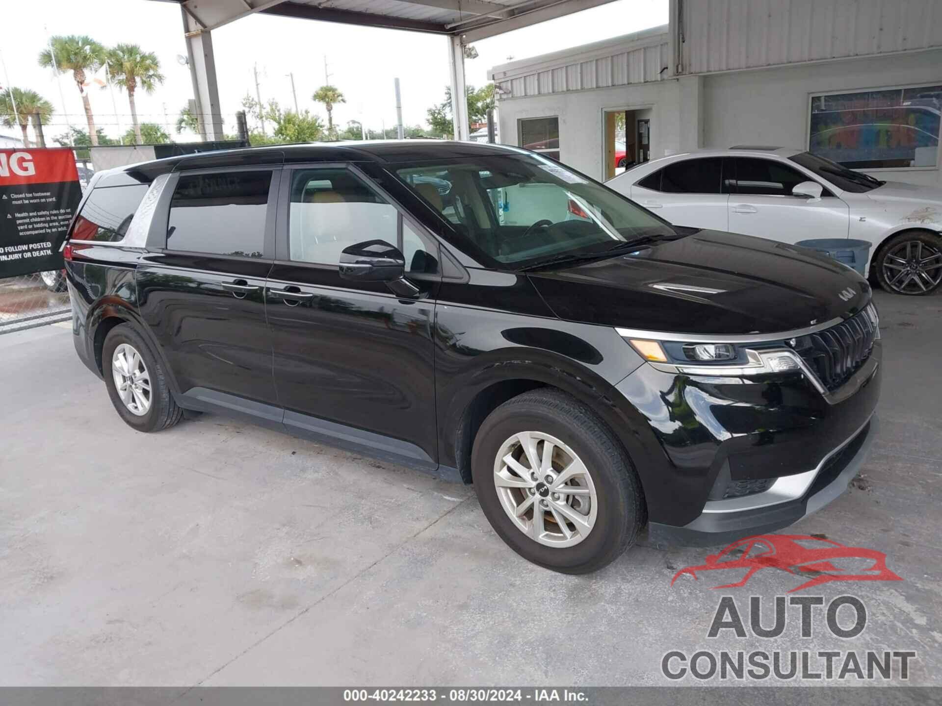KIA CARNIVAL 2024 - KNDNB4H3XR6304517