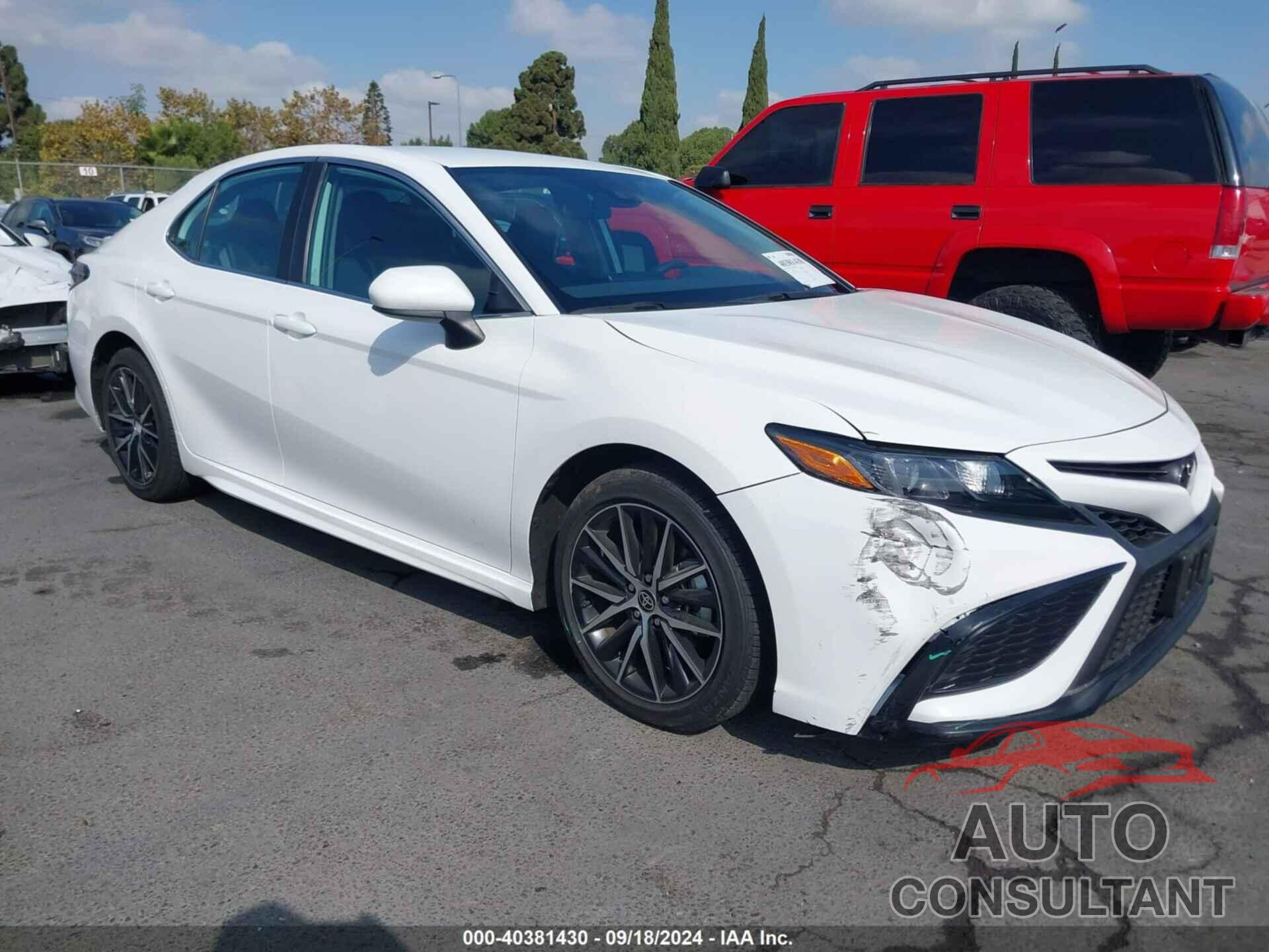 TOYOTA CAMRY 2021 - 4T1G11AK9MU484780