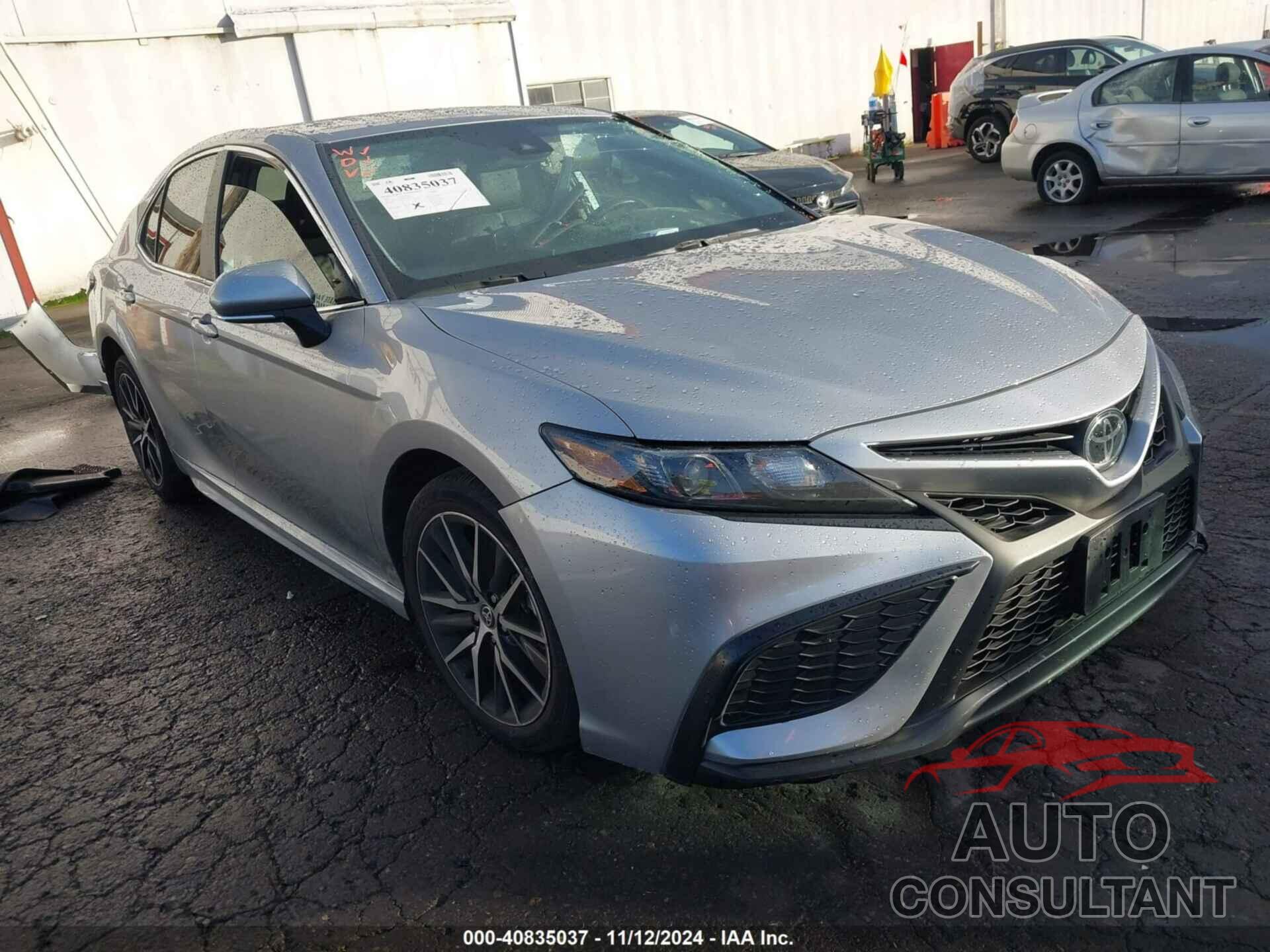 TOYOTA CAMRY 2023 - 4T1G11AK6PU767643