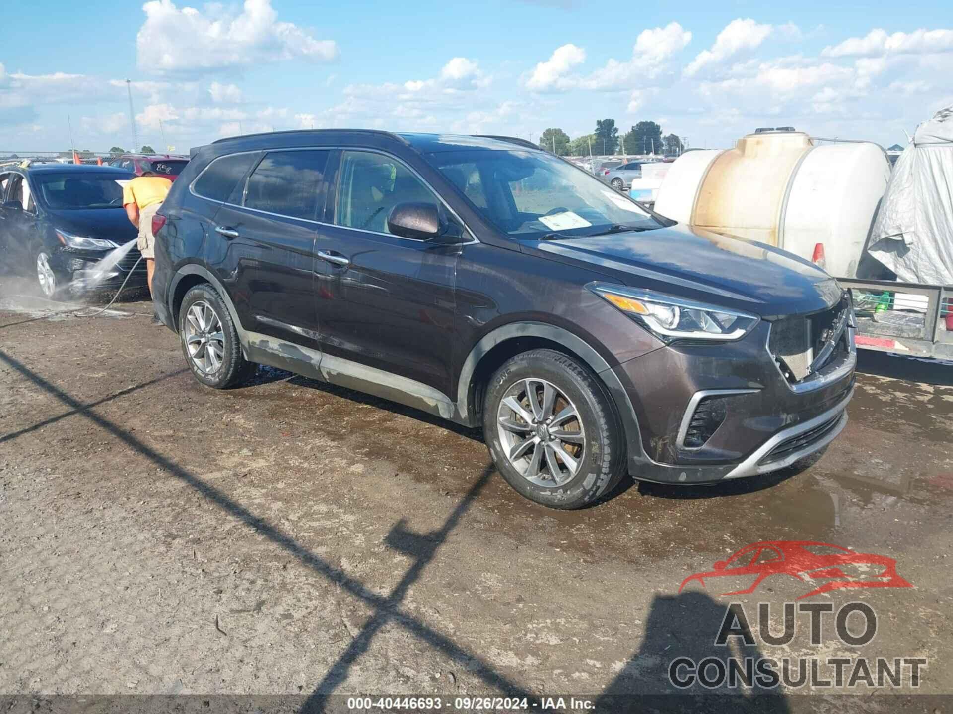 HYUNDAI SANTA FE 2017 - KM8SM4HF7HU177187