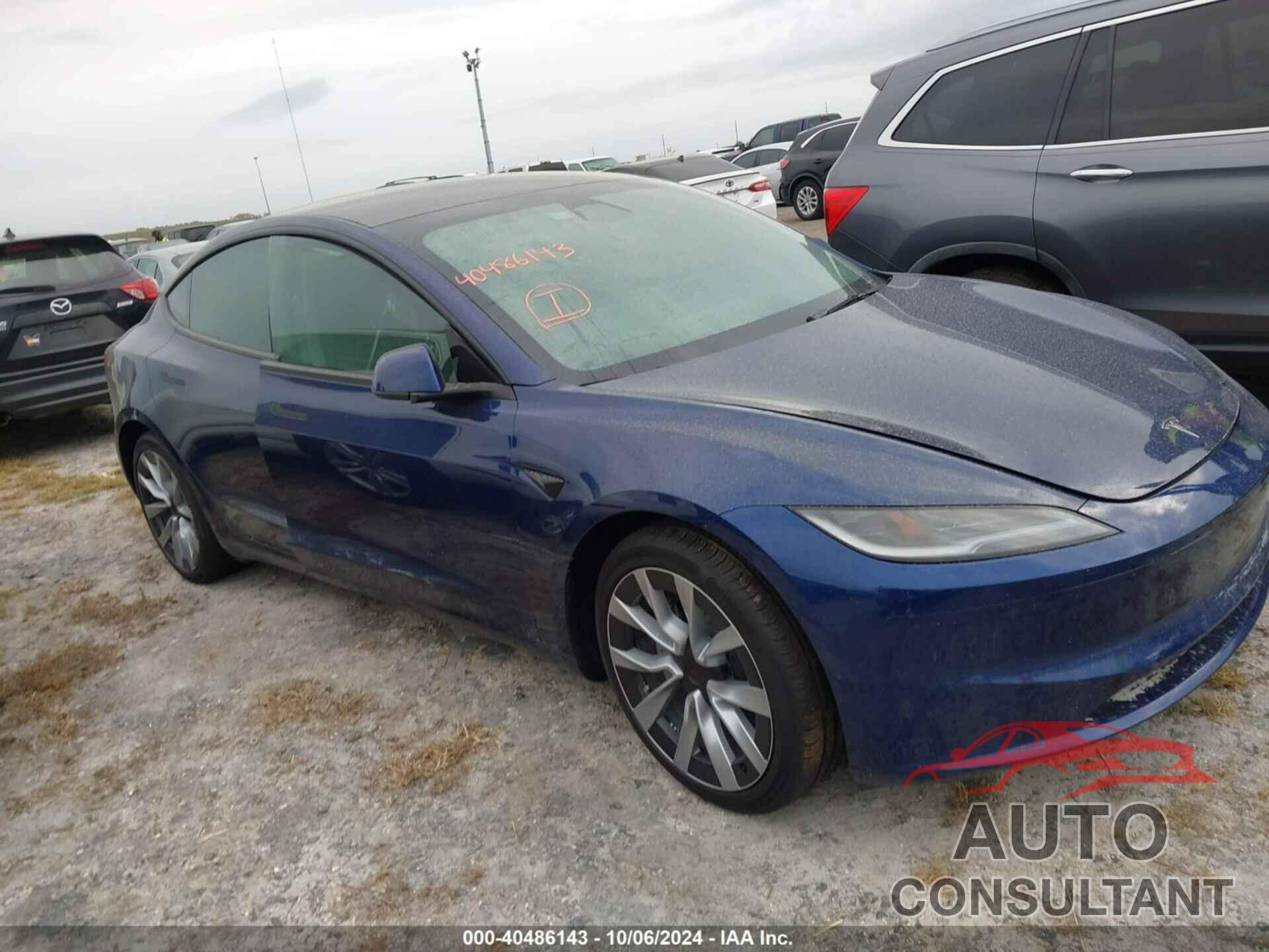 TESLA MODEL 3 2024 - 5YJ3E1EA3RF766079