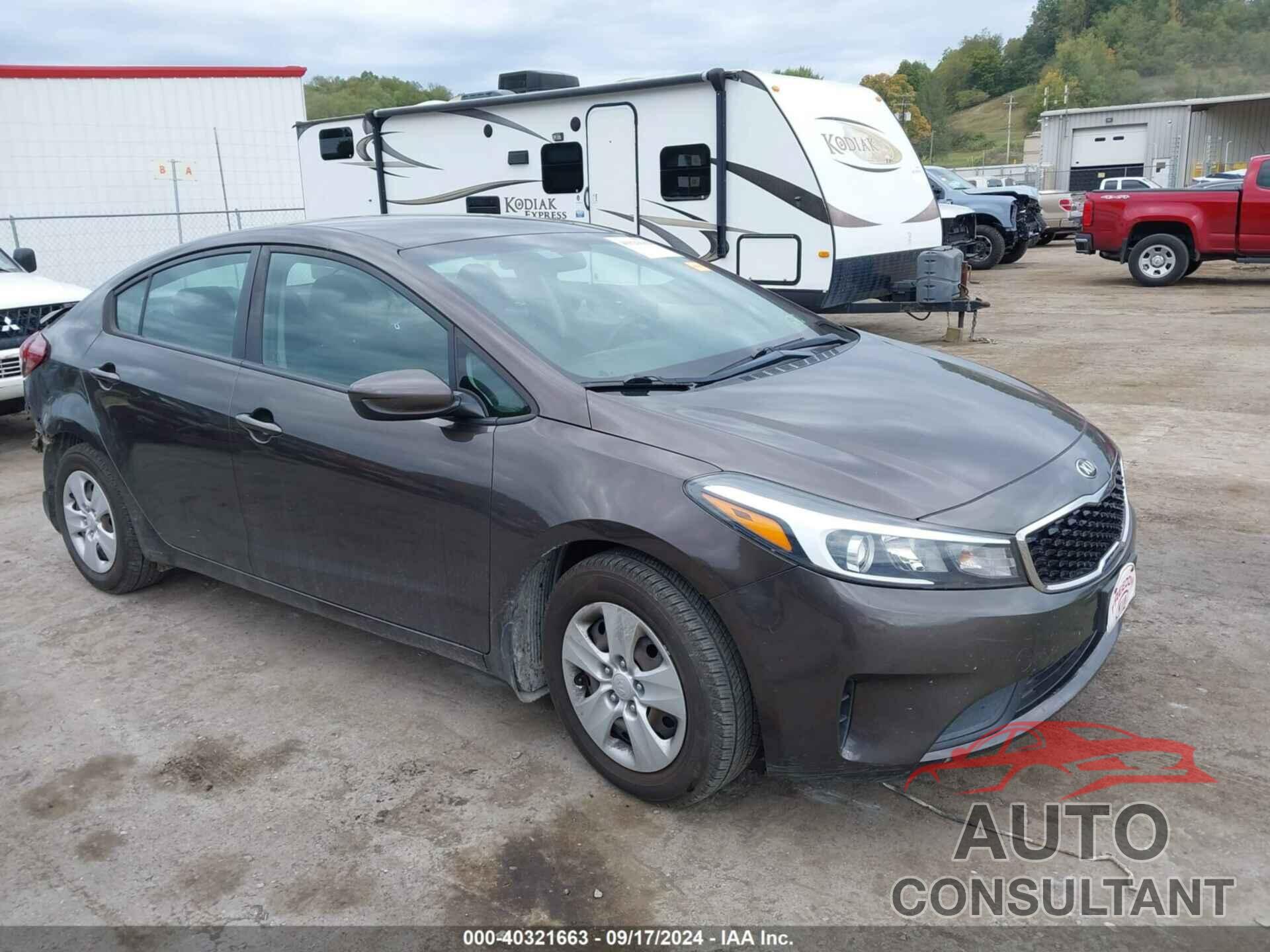 KIA FORTE 2018 - 3KPFL4A77JE194166