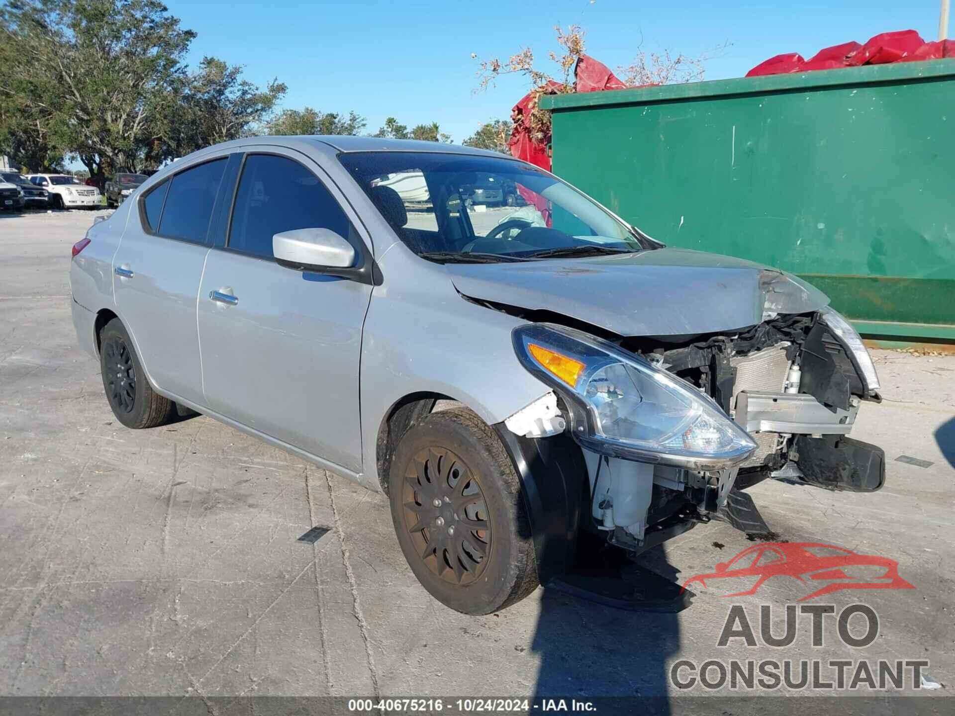 NISSAN VERSA 2019 - 3N1CN7AP1KL833995